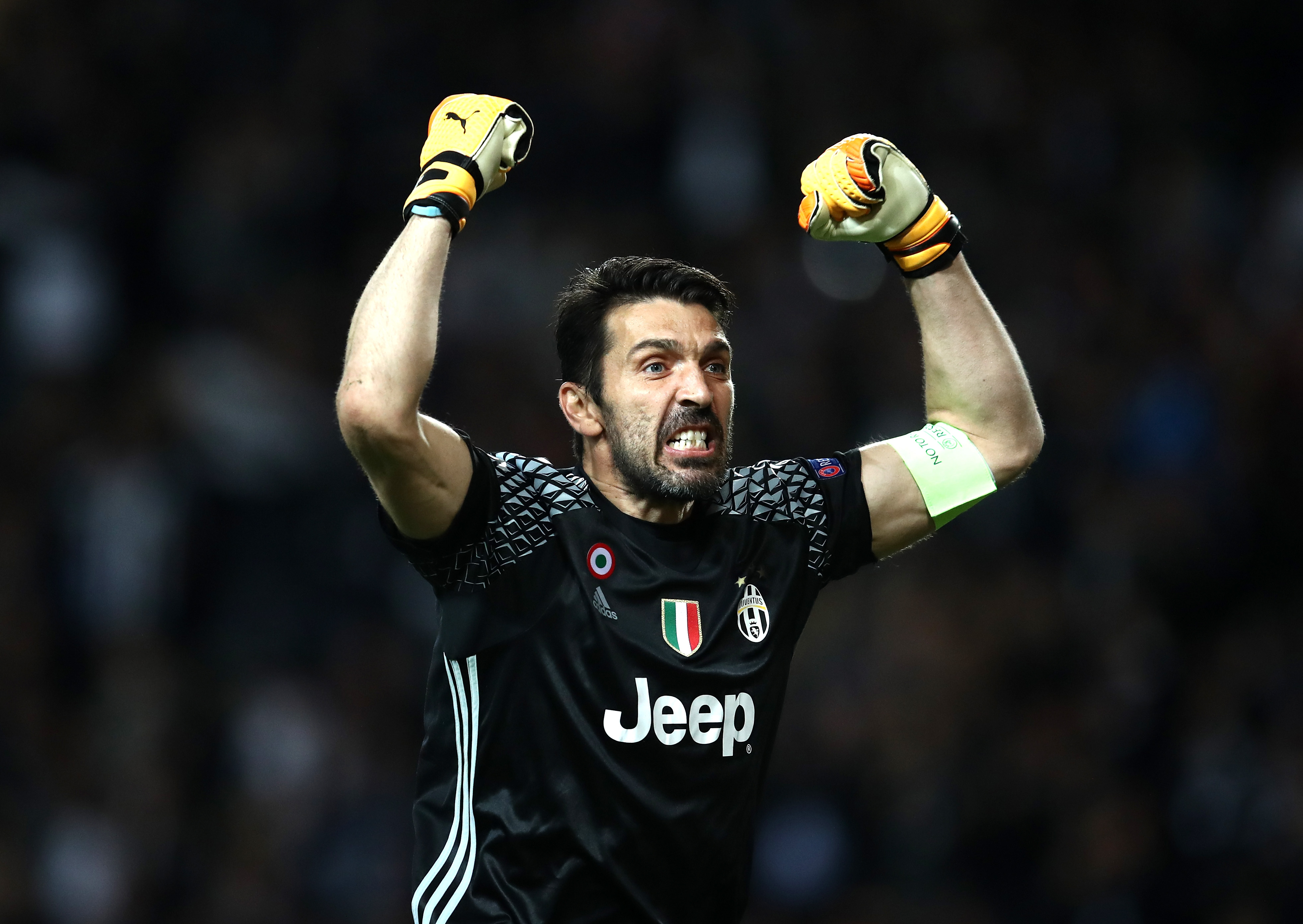 MONACO - MAY 03:  Gianluigi Buffon of Juventus celebrates after Gonzalo Higuain (not pictured) scores his sides second goal during the UEFA Champions League Semi Final first leg match between AS Monaco v Juventus at Stade Louis II on May 3, 2017 in Monaco, Monaco.  (Photo by Julian Finney/Getty Images)