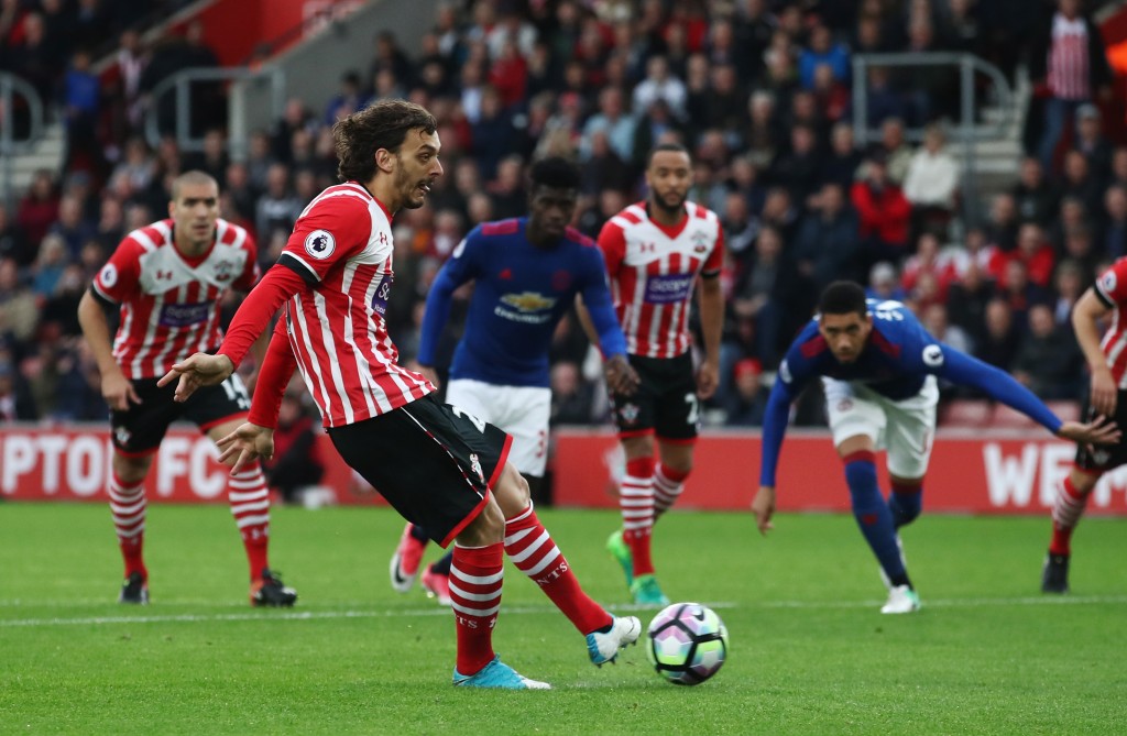 SOUTHAMPTON, ENGLAND - MAY 17: Manolo Gabbiadini of Southampton misses a penalty during the Premier League match between Southampton and Manchester United at St Mary's Stadium on May 17, 2017 in Southampton, England. (Photo by Julian Finney/Getty Images)