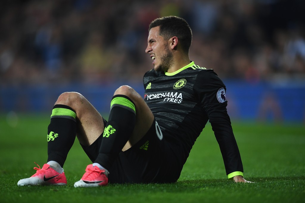 WEST BROMWICH, ENGLAND - MAY 12: Eden Hazard of Chelsea reacts during the Premier League match between West Bromwich Albion and Chelsea at The Hawthorns on May 12, 2017 in West Bromwich, England. (Photo by Laurence Griffiths/Getty Images)