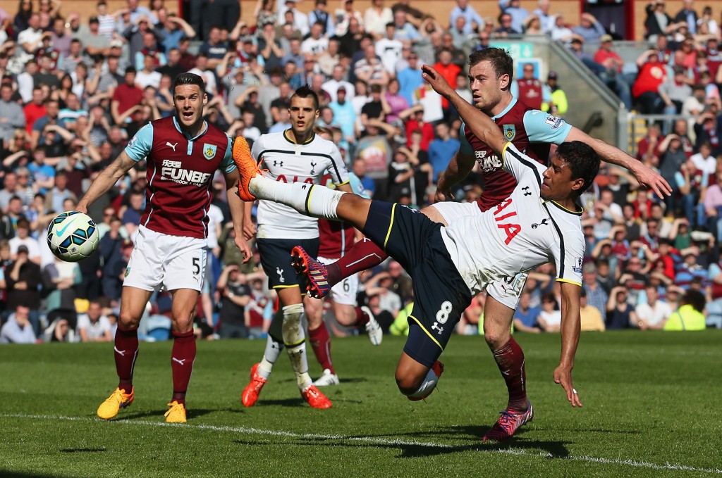 BURNLEY, ENGLAND - APRIL 05: Paulinho of Spurs shoots during the Barclays Premier League match between Burnley and Tottenham Hotspur at Turf Moor on April 5, 2015 in Burnley, England. (Photo by Jan Kruger/Getty Images)