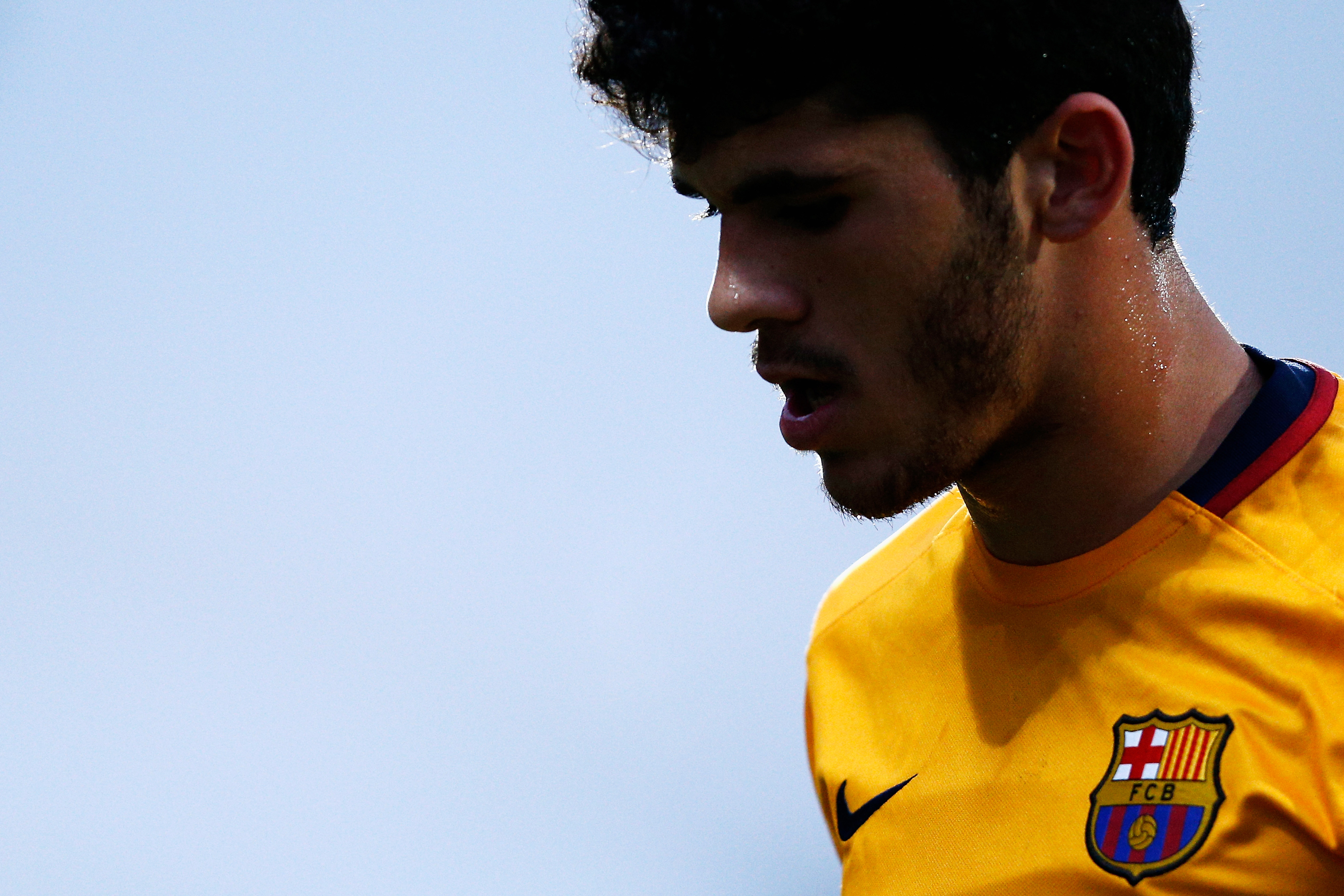 DENDERLEEUW, BELGIUM - MARCH 08: Carles Alena Castillo of Barcelona looks on during the UEFA Youth League Quarter-final match between Anderlecht and Barcelona held at Van Roy Stadium on March 8, 2016 in Denderleeuw, Belgium. (Photo by Dean Mouhtaropoulos/Getty Images)