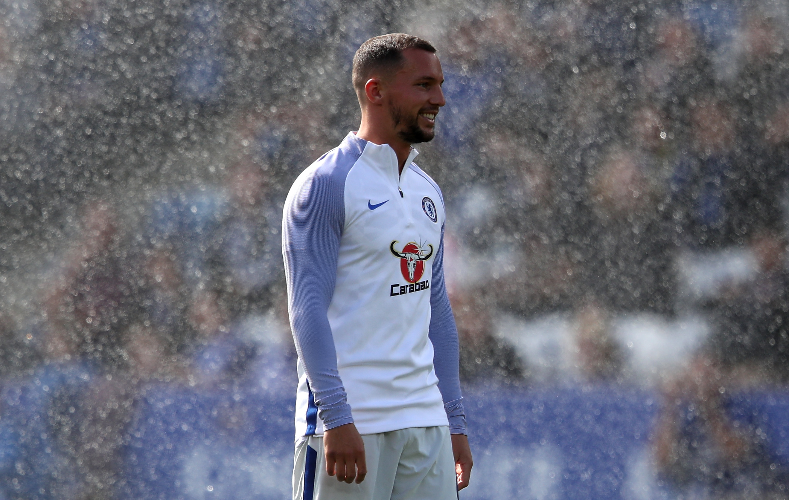 LEICESTER, ENGLAND - SEPTEMBER 09: Danny Drinkwater of Chelsea warms up prior to the Premier League match between Leicester City and Chelsea at The King Power Stadium on September 9, 2017 in Leicester, England. (Photo by Clive Mason/Getty Images)