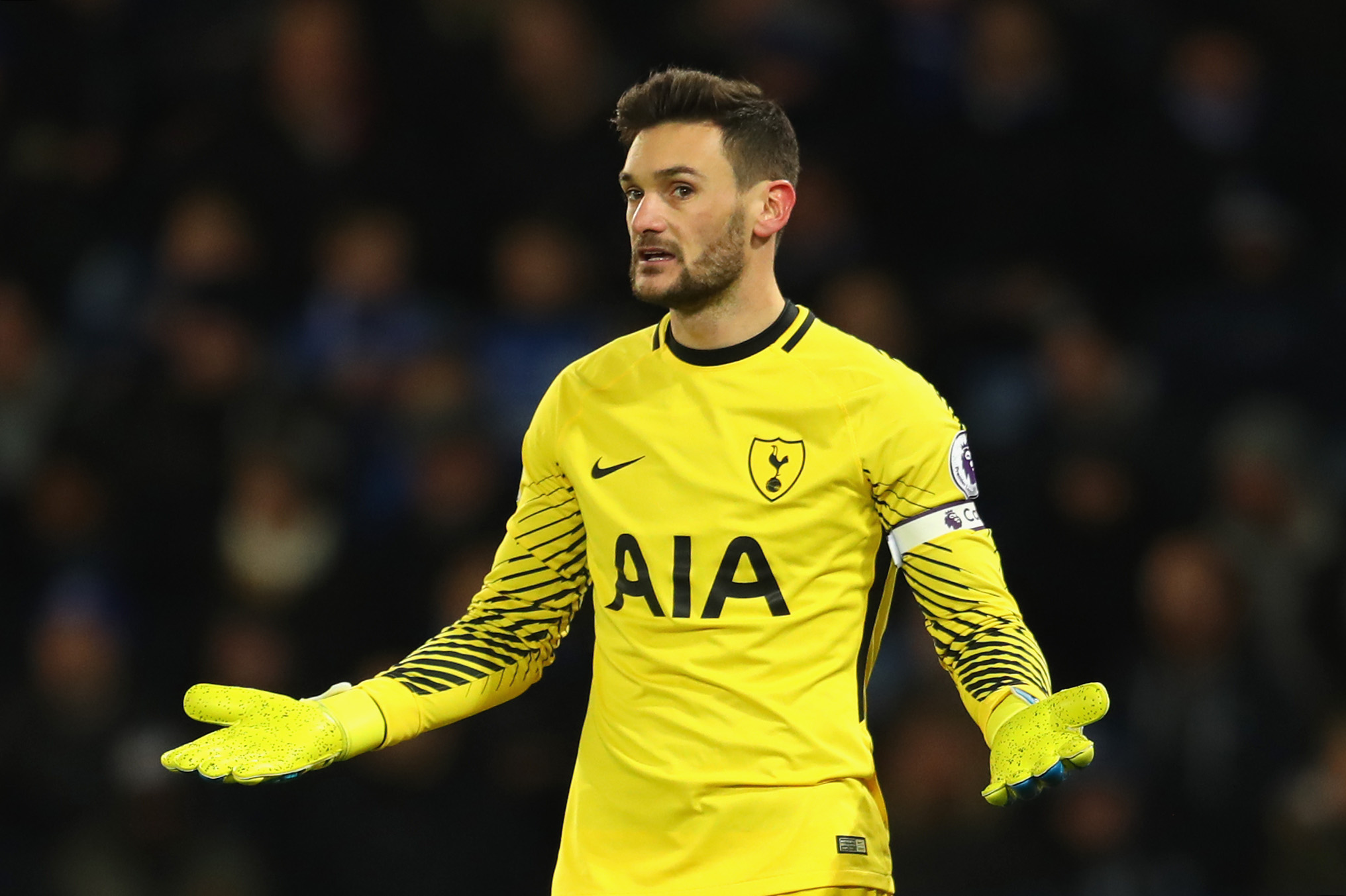 LEICESTER, ENGLAND - NOVEMBER 28: Hugo Lloris of Tottenham Hotspur reacts during the Premier League match between Leicester City and Tottenham Hotspur at The King Power Stadium on November 28, 2017 in Leicester, England. (Photo by Catherine Ivill/Getty Images)