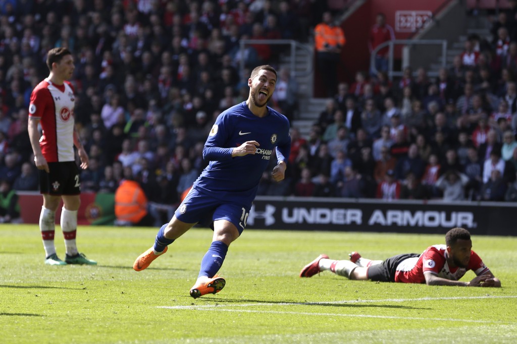 SOUTHAMPTON, ENGLAND - APRIL 14: Eden Hazard of Chelsea celebrates after scoring his sides second goal during the Premier League match between Southampton and Chelsea at St Mary's Stadium on April 14, 2018 in Southampton, England. (Photo by Henry Browne/Getty Images)