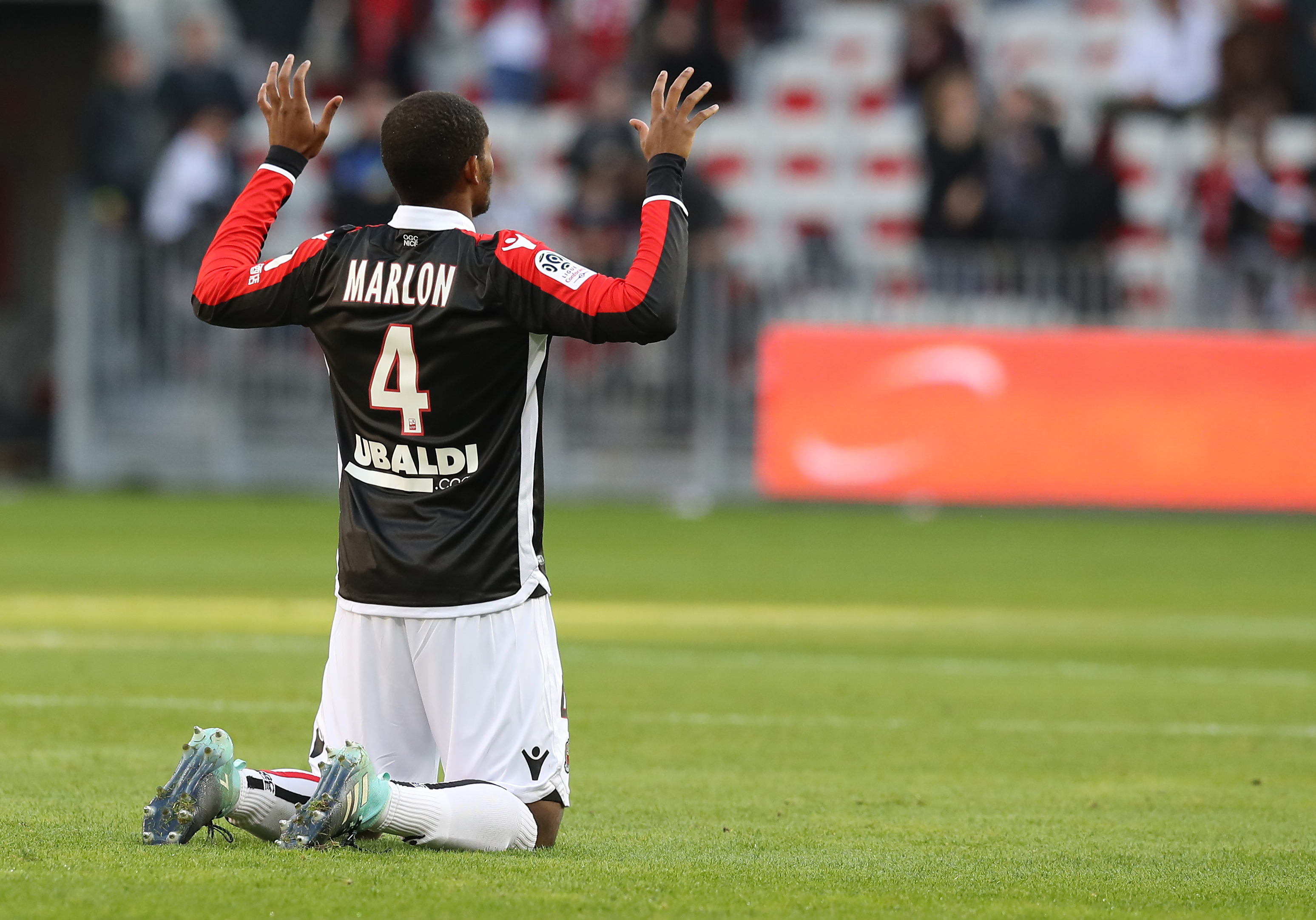 Nice's Brazilian defender Santos Marlon reacts during the French L1 football match Nice vs Lyon at The "Allianz Riviera" Stadium in Nice, southeastern France on November 26, 2017. / AFP PHOTO / VALERY HACHE (Photo credit should read VALERY HACHE/AFP/Getty Images)
