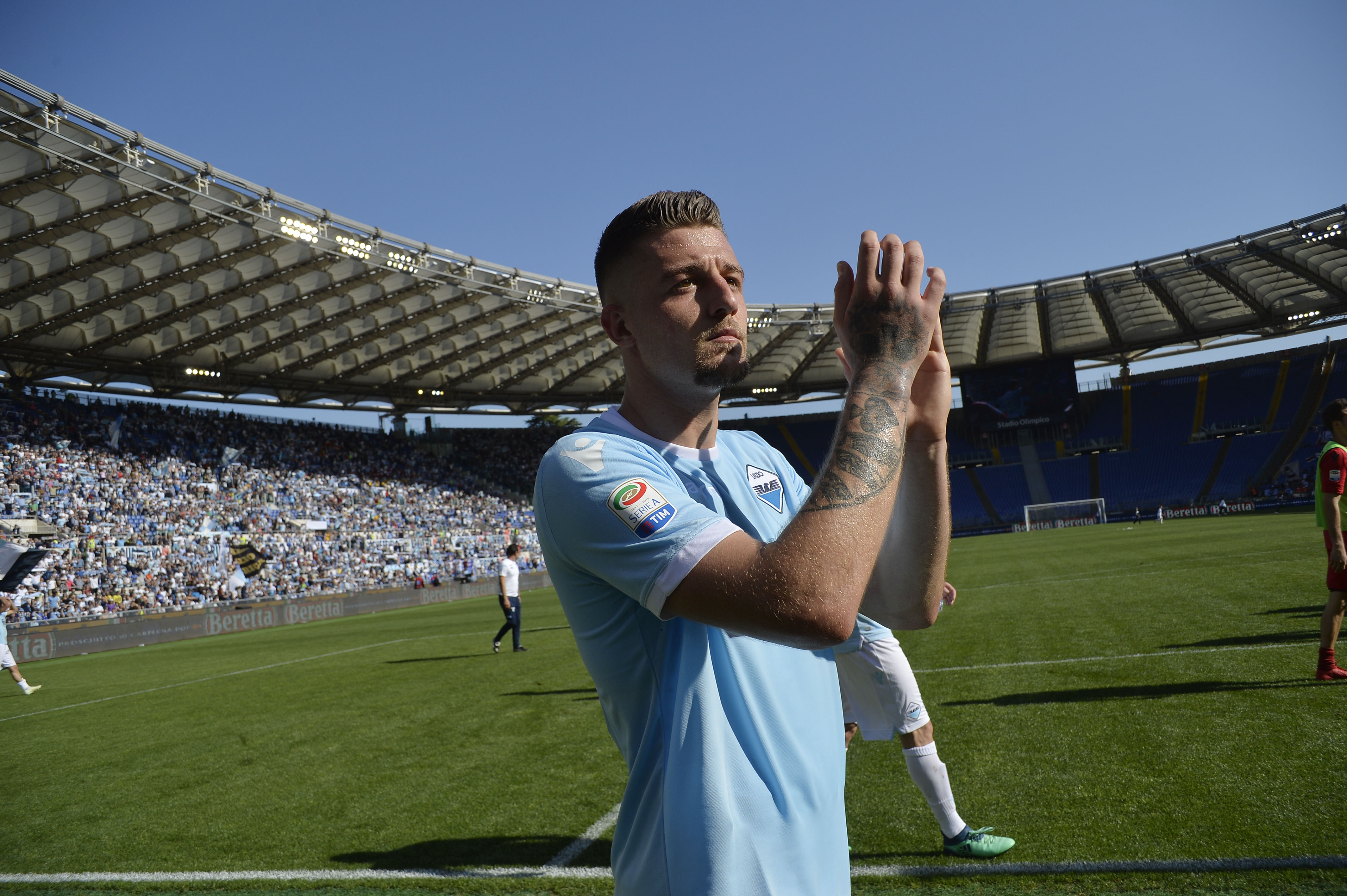 ROME, ROME - APRIL 22: Sergej Milinkovic Savic of SS Lazio celebrates a winner game after the serie A match between SS Lazio and UC Sampdoria at Stadio Olimpico on April 22, 2018 in Rome, Italy. (Photo by Marco Rosi/Getty Images)