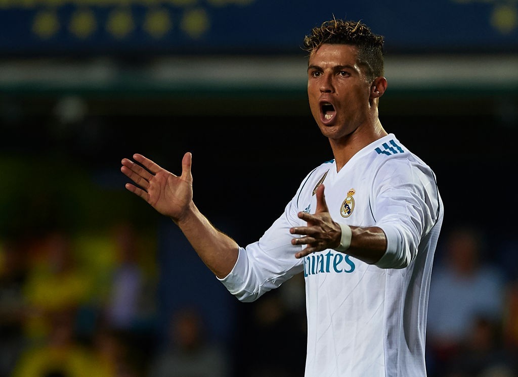 Ronaldo needs more from his teammates. (Photo courtesy - Manuel Queimadelos Alonso/Getty Images)