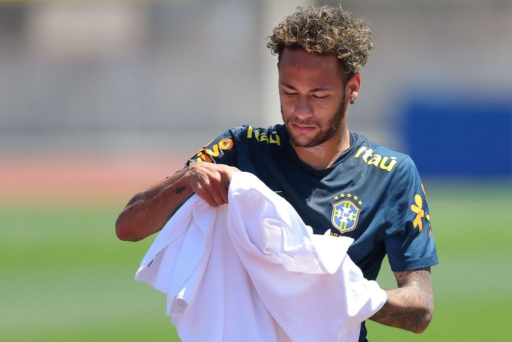 The race to sign Neymar is intensifying. (Photo courtesy - Buda Mendes/Getty Images)