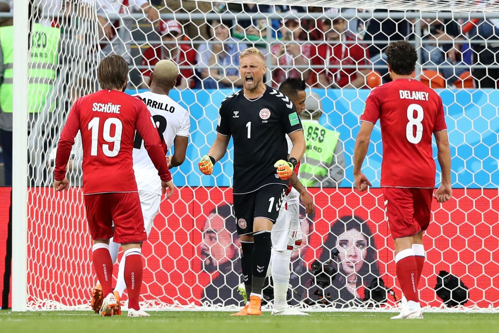 Kasper Schmeichel stodd tall between his post for Denmark as Peru's attackers tried their best to get the ball past him. (Photo courtesy: AFP/Getty)