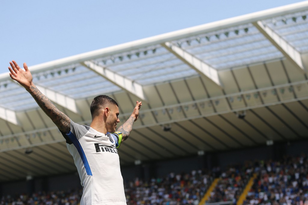Bernabeu waiting? (Picture Courtesy - AFP/Getty Images)
