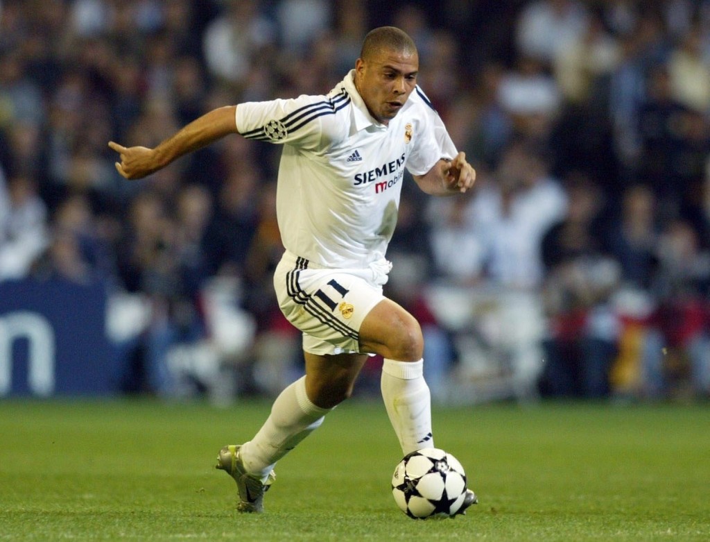 Ceballos referred to Il Fenomeno as 'fat' (Photo by Martin Rose/Bongarts/Getty Images)