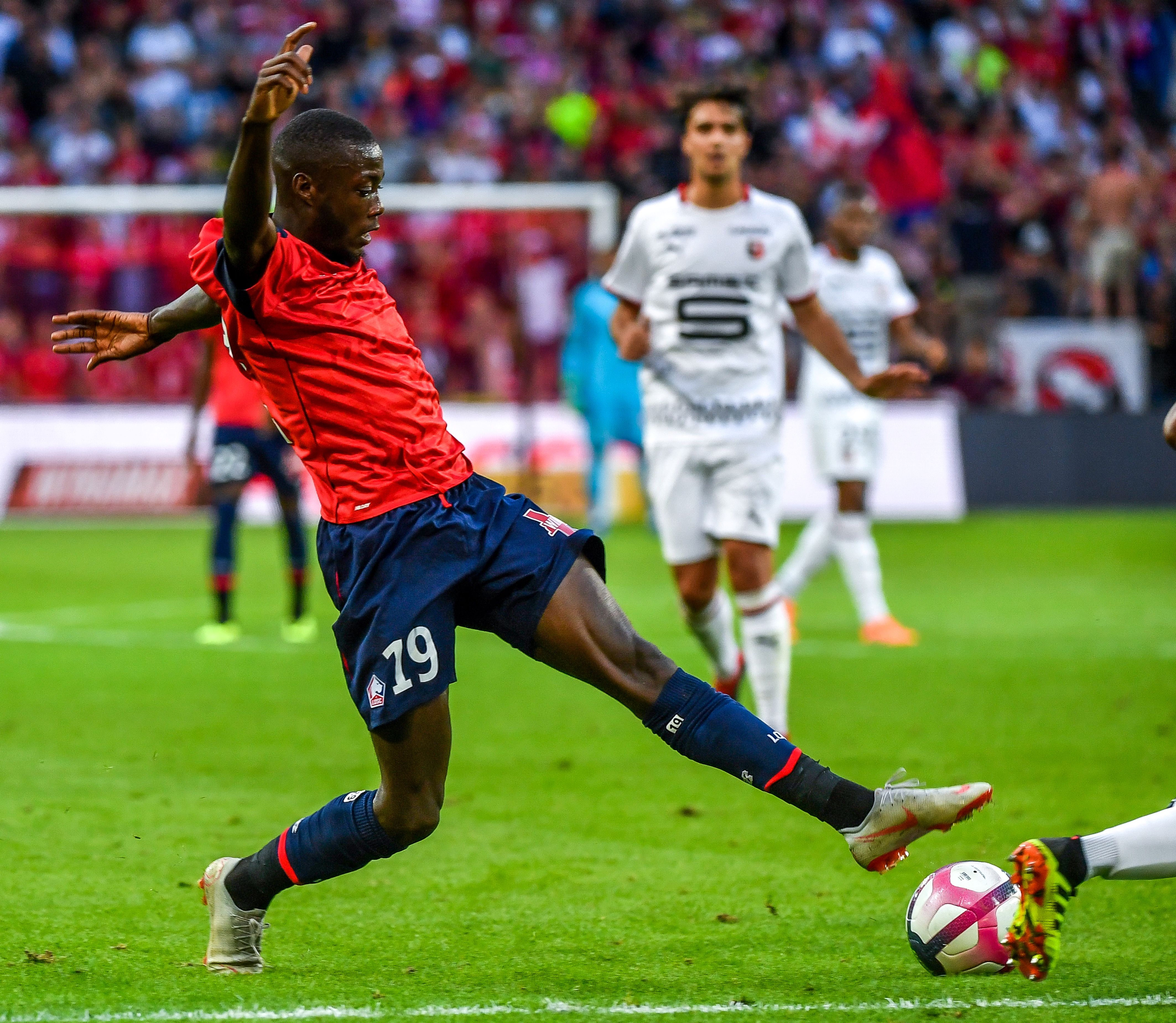 Arsenal calling (Photo by PHILIPPE HUGUEN/AFP/Getty Images)