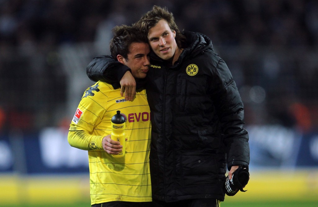 Advising his good friend to seek greener pastures. (Photo courtesy - Lars Baron/Bongarts/Getty Images)