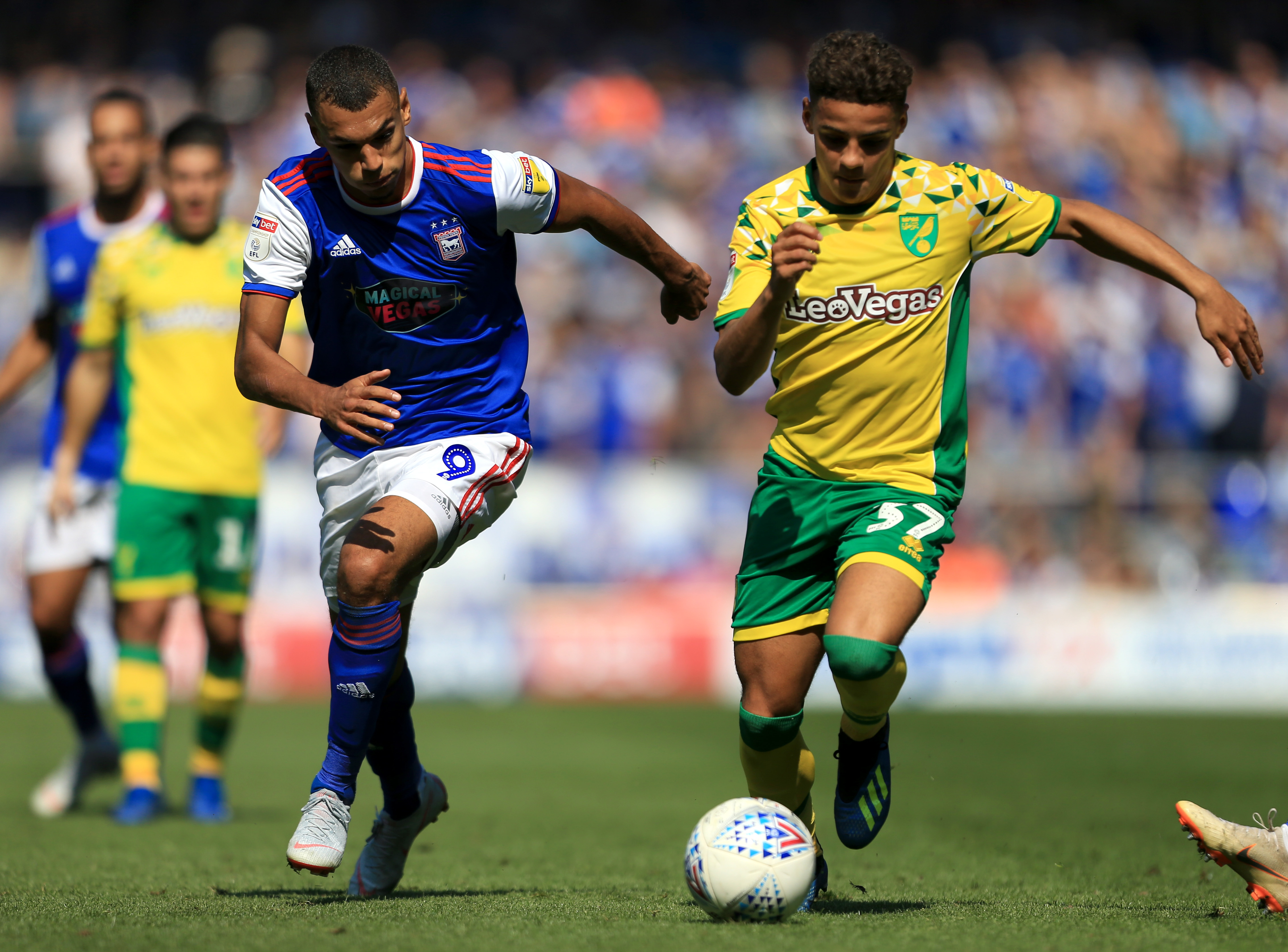 IPSWICH, ENGLAND - SEPTEMBER 02: Max Aarons of Norwich City takes on Kayden Jackson of Ipswich Town during the Sky Bet Championship match between Ipswich Town and Norwich City at Portman Road on September 2, 2018 in Ipswich, England. (Photo by Stephen Pond/Getty Images)