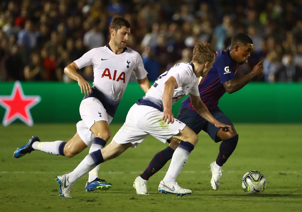 Will Malcom end up joining ranks with Ben Davies & co. at Tottenham? Or will Arsenal come through in their interest? (Photo by Victor Decolongon/Getty Images)
