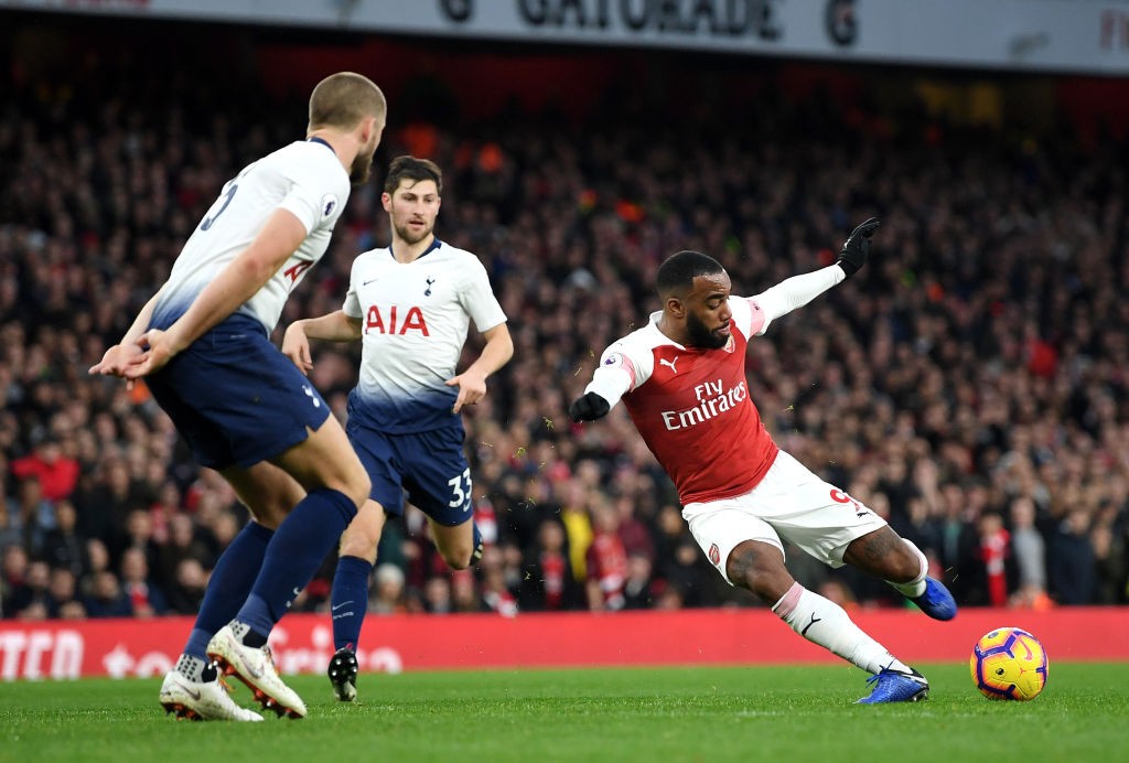 Lacazette scores the crucial third goal for Arsenal. (Photo courtesy: AFP/Getty)