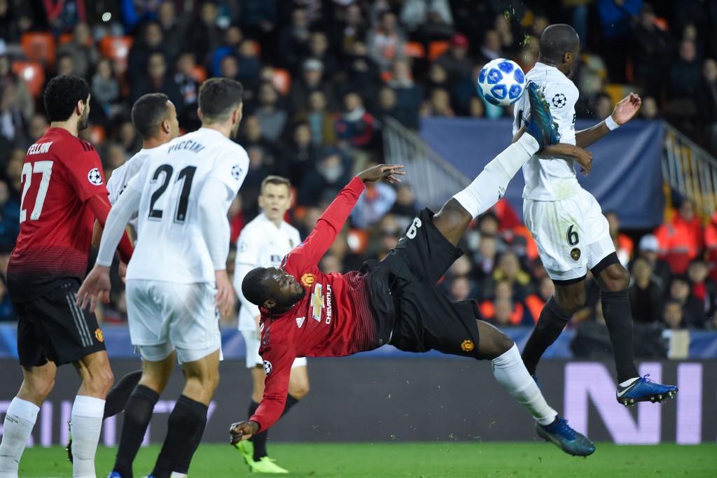 Lukaku's struggles continue (Photo by JOSE JORDAN/AFP/Getty Images)