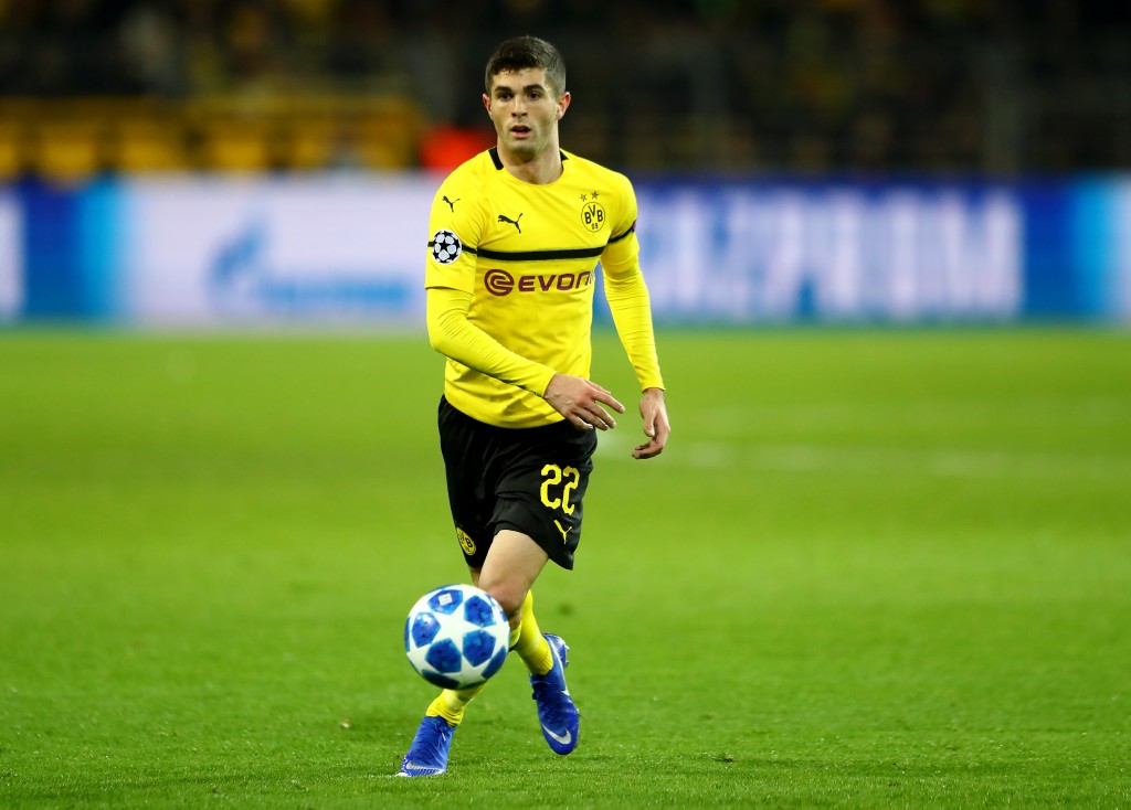 DORTMUND, GERMANY - NOVEMBER 28: Christian Pulisic of Dortmund runs with the ball during the Group A match of the UEFA Champions League between Borussia Dortmund and Club Brugge at Signal Iduna Park on November 28, 2018 in Dortmund, Germany. (Photo by Martin Rose/Getty Images)