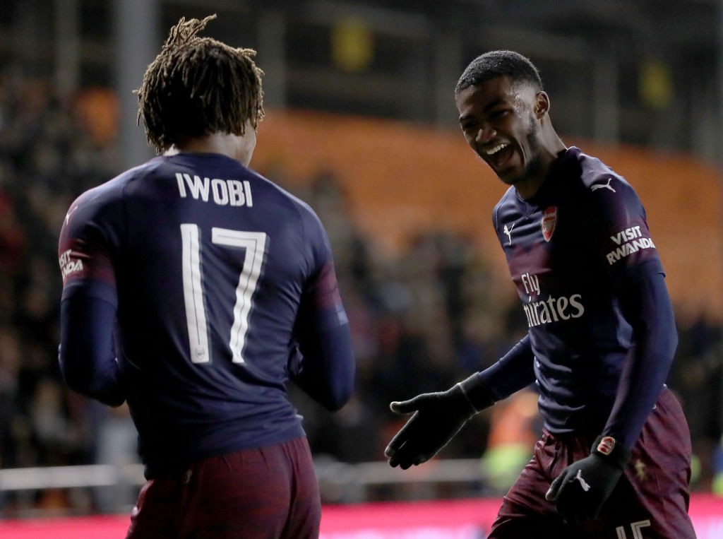 Alex Iwobi and Ainsley Maitland-Niles were a menace to the Blackpool defenders. (Photo courtesy: AFP/Getty)