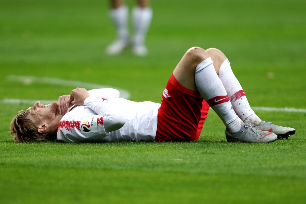 FRANKFURT AM MAIN, GERMANY - SEPTEMBER 23: Emil Forsberg of RB Leipzig reacts during the Bundesliga match between Eintracht Frankfurt and RB Leipzig at Commerzbank-Arena on September 23, 2018 in Frankfurt am Main, Germany. (Photo by Alex Grimm/Bongarts/Getty Images)
