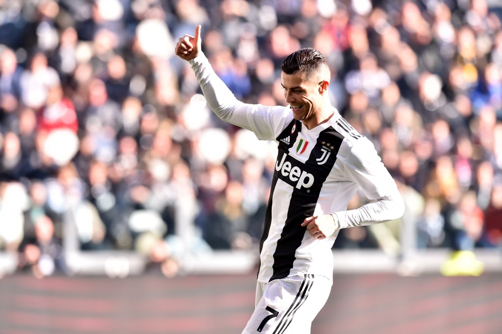 TURIN, ITALY - DECEMBER 29: Cristiano Ronaldo of Juventus gestures during the Serie A match between Juventus and UC Sampdoria on December 29, 2018 in Turin, Italy. (Photo by Tullio M. Puglia/Getty Images)