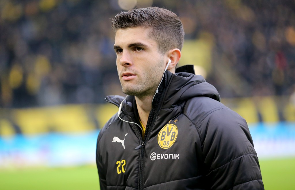 Pulisic's move to Chelsea will not be affected by the transfer ban (Photo by Christof Koepsel/Bongarts/Getty Images)