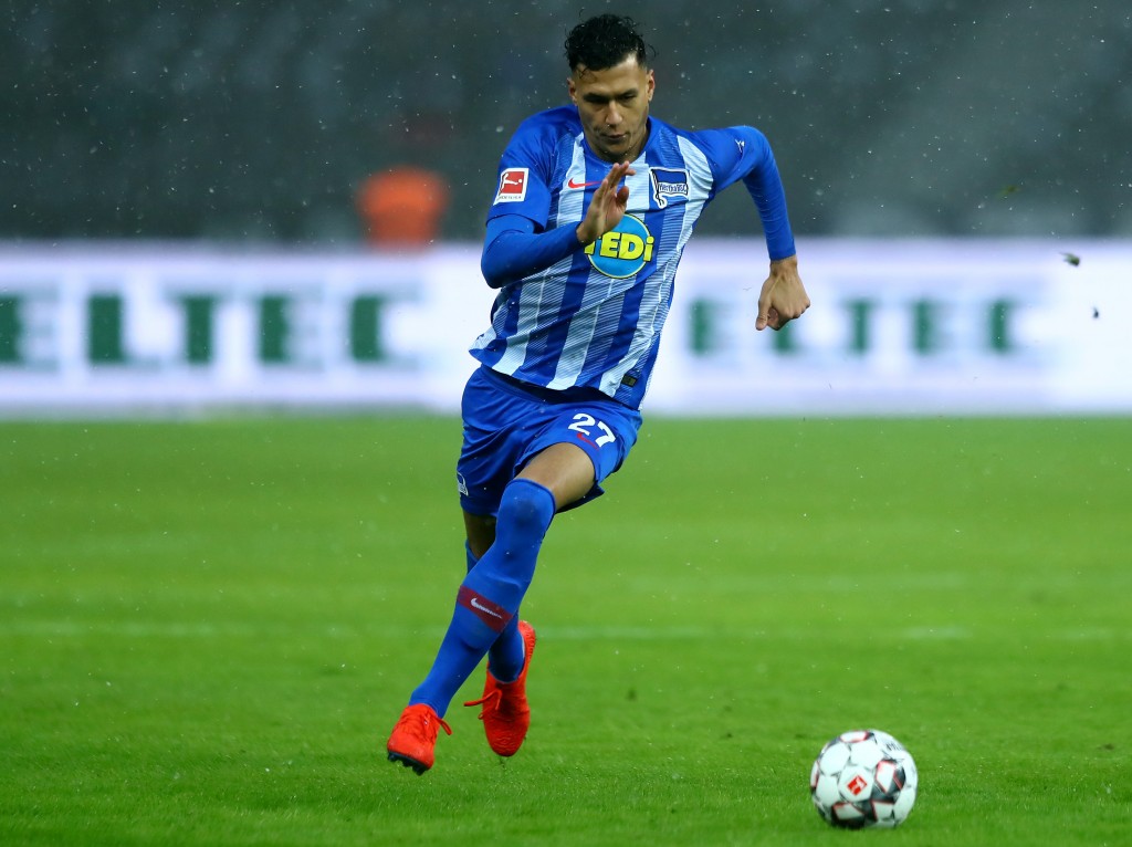 BERLIN, GERMANY - FEBRUARY 02: Davie Selke of Berlin runs with the ball during the Bundesliga match between Hertha BSC and VfL Wolfsburg at Olympiastadion on February 02, 2019 in Berlin, Germany. (Photo by Martin Rose/Bongarts/Getty Images)