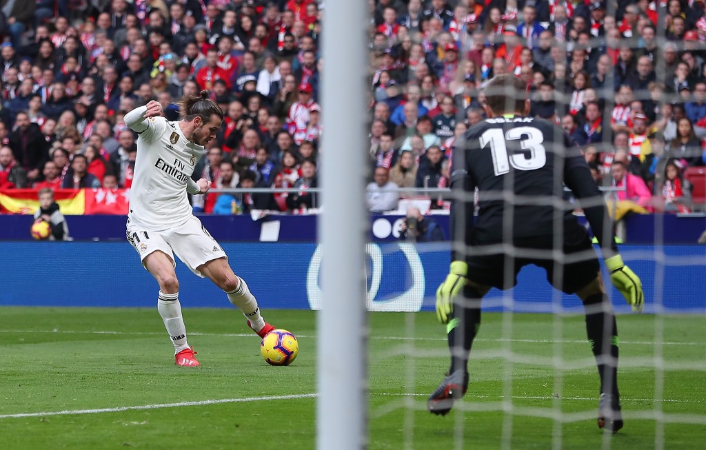 Clean finish. (Picture Courtesy - AFP/Getty Images)