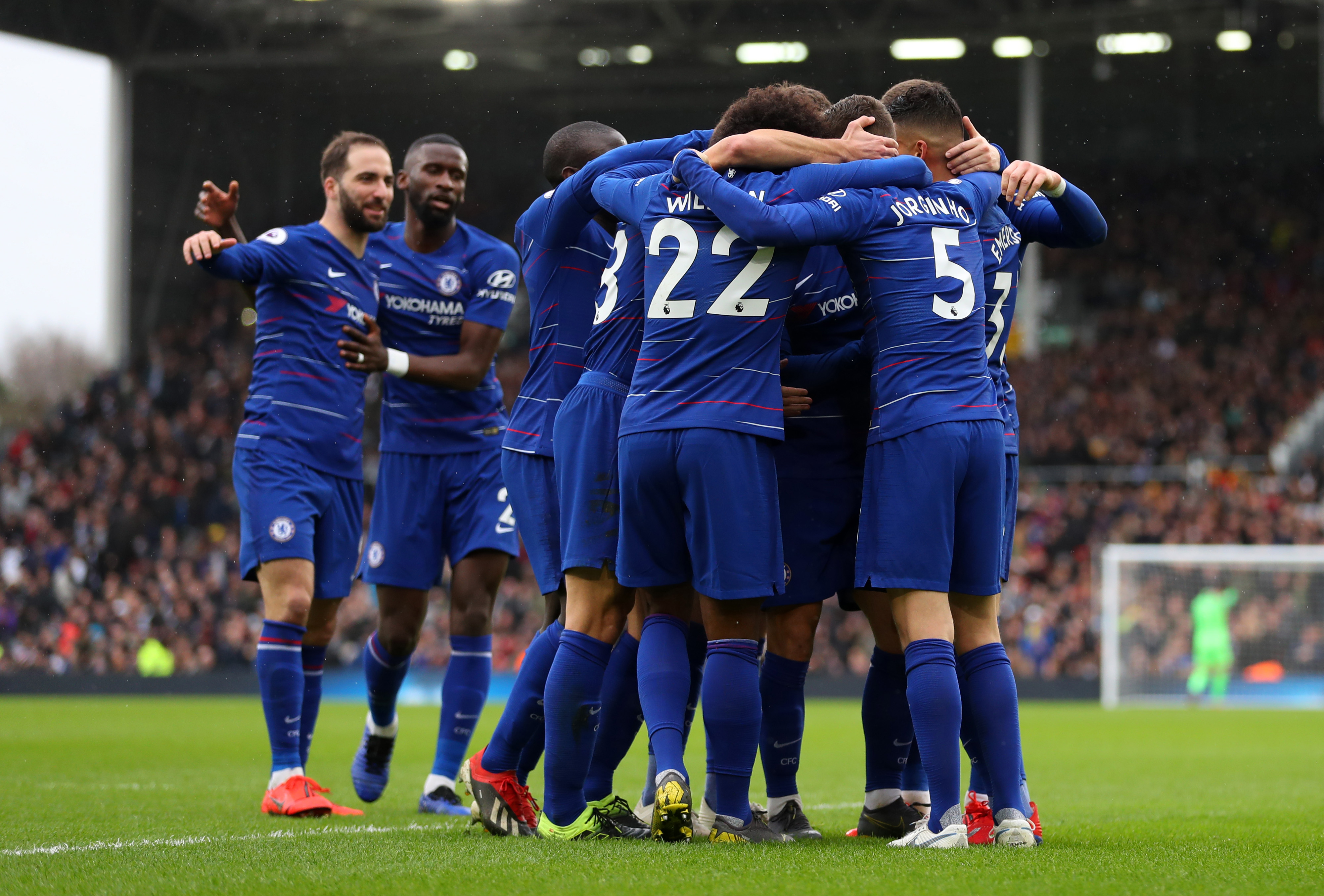 LONDON, ENGLAND - MARCH 03: Jorginho of Chelsea is congratulated by his team mates after he scores his teams second goal during the Premier League match between Fulham FC and Chelsea FC at Craven Cottage on March 03, 2019 in London, United Kingdom. (Photo by Catherine Ivill/Getty Images)