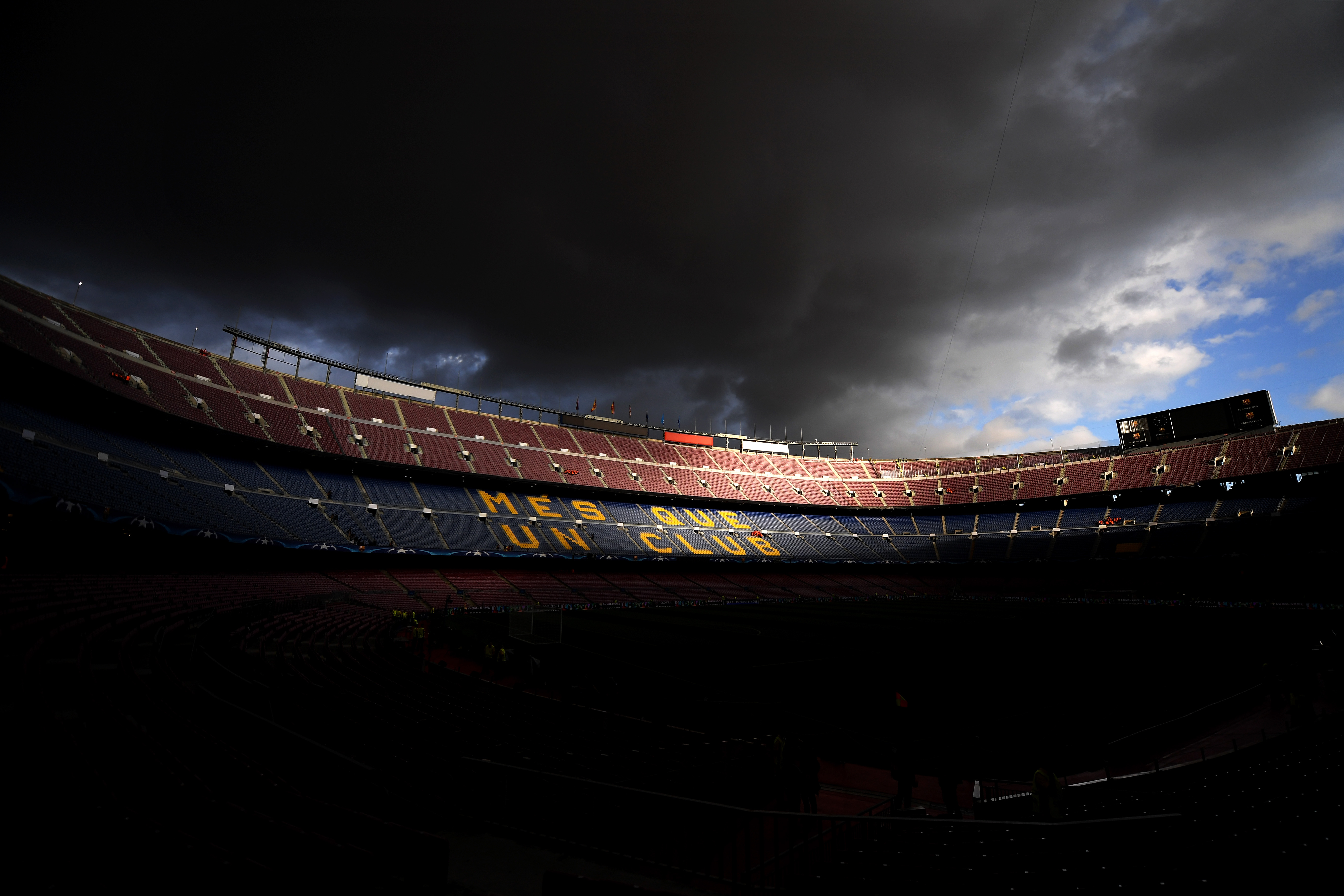 BARCELONA, SPAIN - SEPTEMBER 12: A general view of the Camp Nou ahead of the UEFA Champions League Group D match between FC Barcelona and Juventus at Camp Nou on September 12, 2017 in Barcelona, Spain. (Photo by David Ramos/Getty Images)
