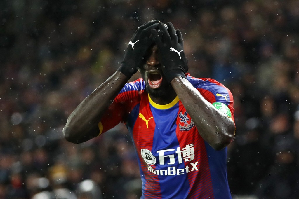 LONDON, ENGLAND - DECEMBER 15: Mamadou Sakho of Crystal Palace reacts during the Premier League match between Crystal Palace and Leicester City at Selhurst Park on December 15, 2018 in London, United Kingdom. (Photo by Dan Istitene/Getty Images)