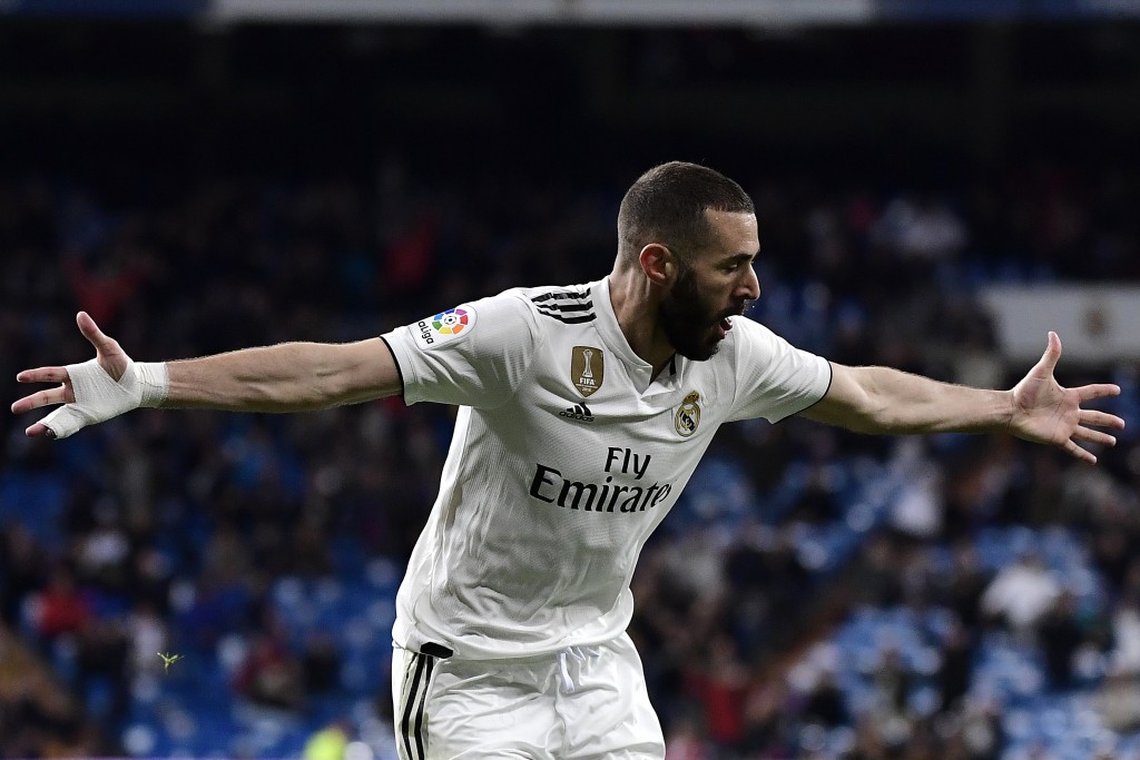 A lot will be riding on Benzema's shoulders on Saturday (Photo by JAVIER SORIANO/AFP/Getty Images)