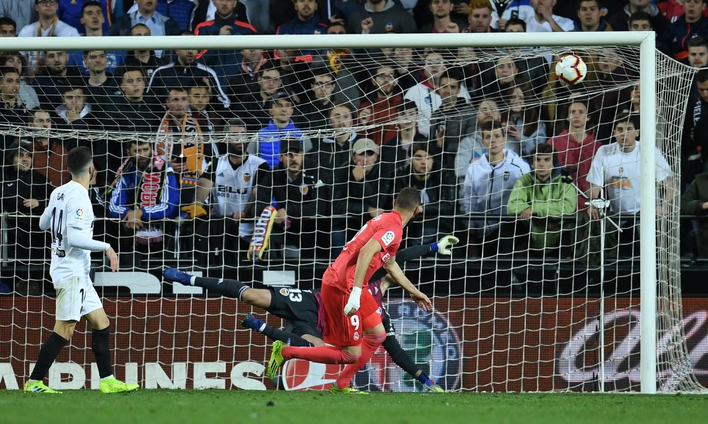 Benzema scored a late consolation goal for Real Madrid. (Photo by David Ramos/Getty Images)