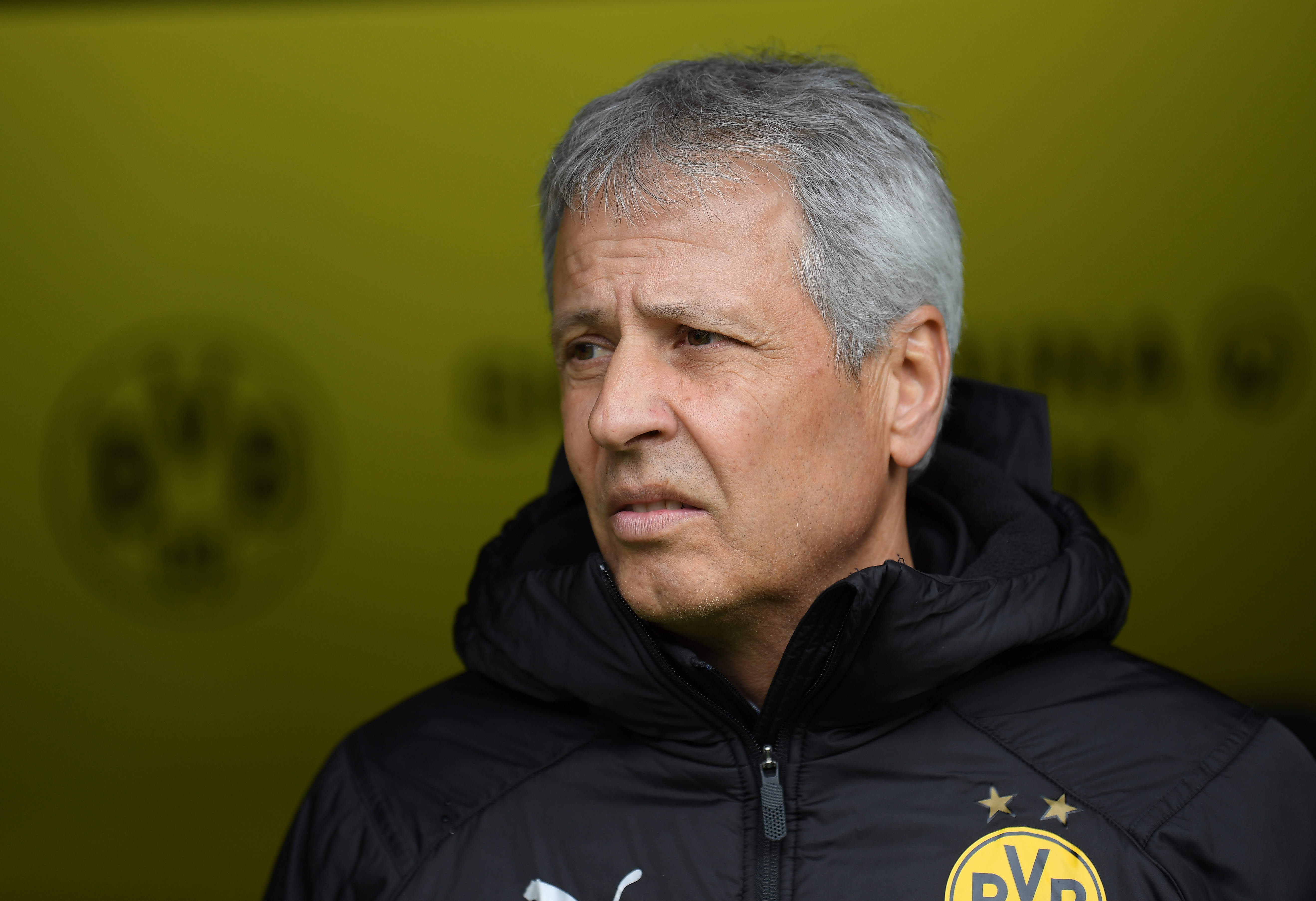 DORTMUND, GERMANY - APRIL 27: Lucien Favre, head coach of Dortmund looks on during the Bundesliga match between Borussia Dortmund and FC Schalke 04 at Signal Iduna Park on April 27, 2019 in Dortmund, Germany. (Photo by Stuart Franklin/Bongarts/Getty Images)