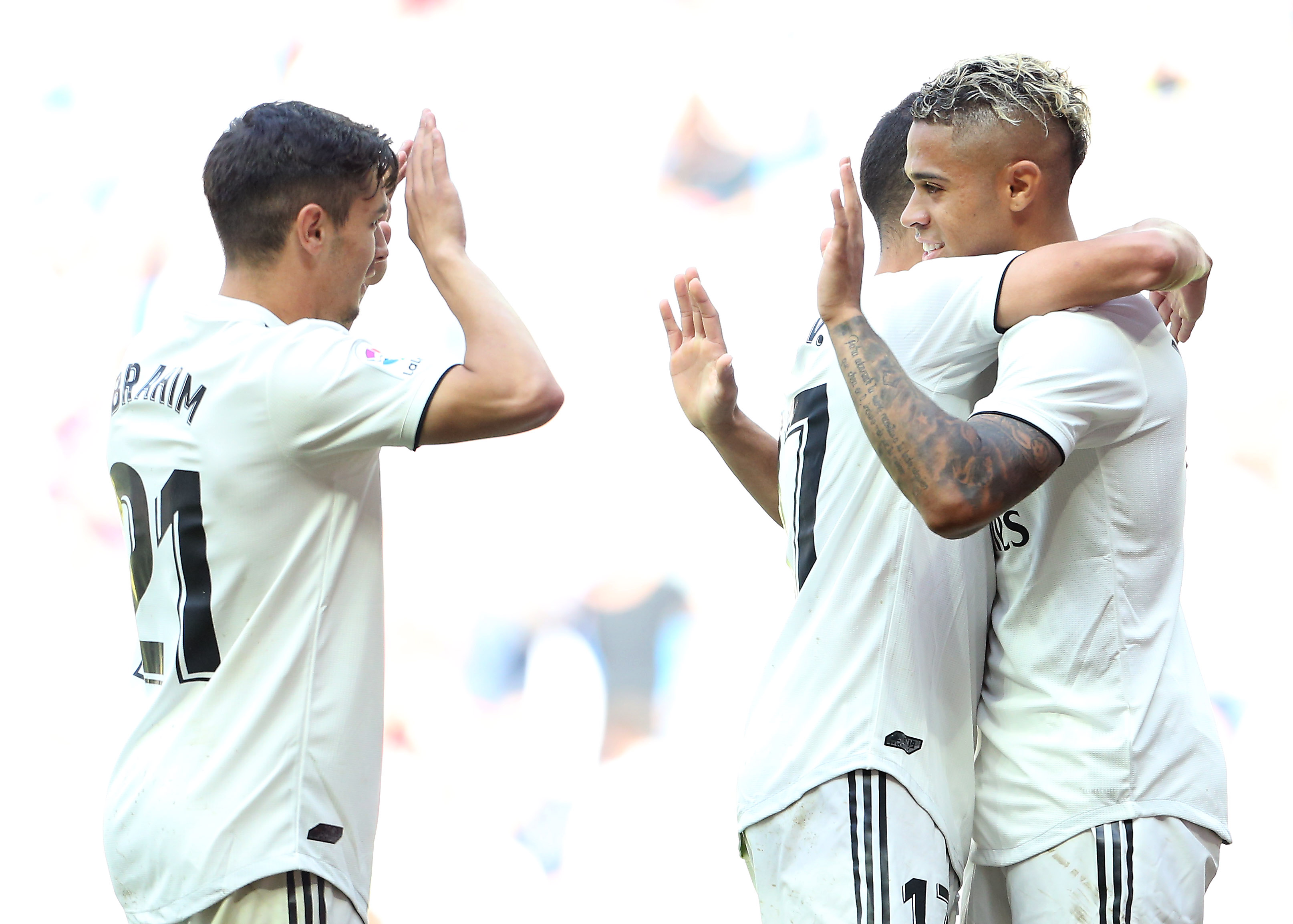 MADRID, SPAIN - MAY 05:  Mariano of Real Madrid celebrates after scoring his team's third goal with Lucas Vazquez and Brahim Diaz during the La Liga match between Real Madrid CF and Villarreal CF at Estadio Santiago Bernabeu on May 05, 2019 in Madrid, Spain. (Photo by Angel Martinez/Getty Images)