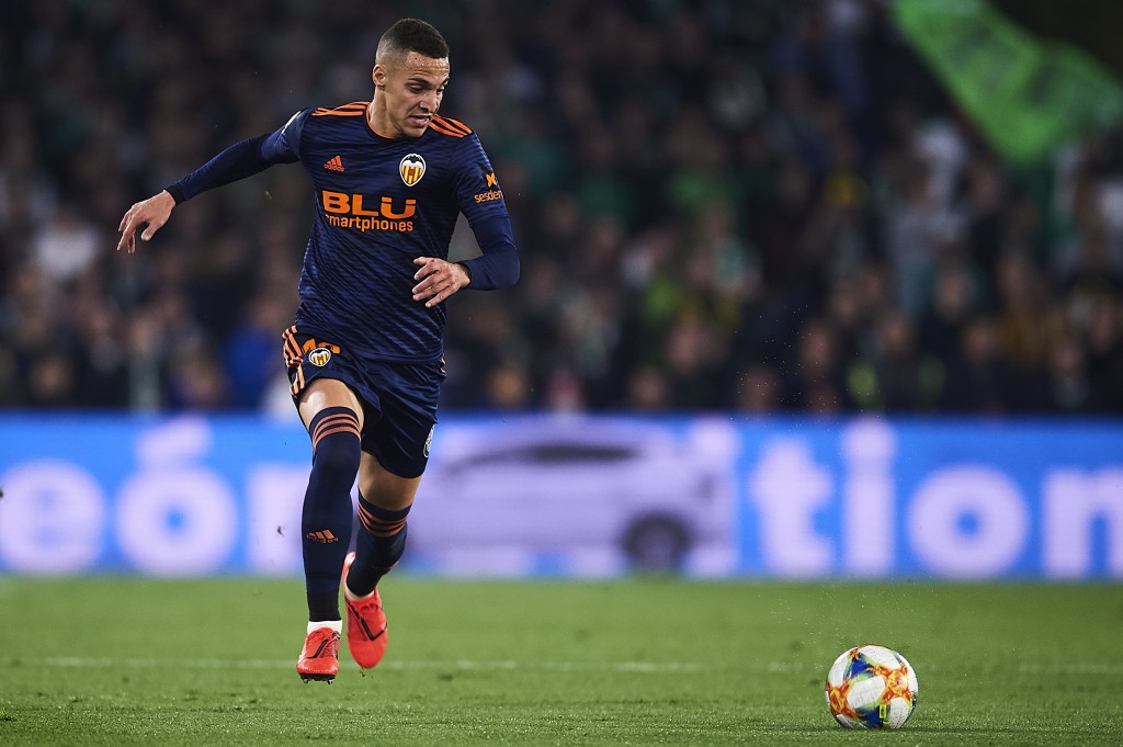 Inching closer to Barcelona? (Photo by Aitor Alcalde/Getty Images)