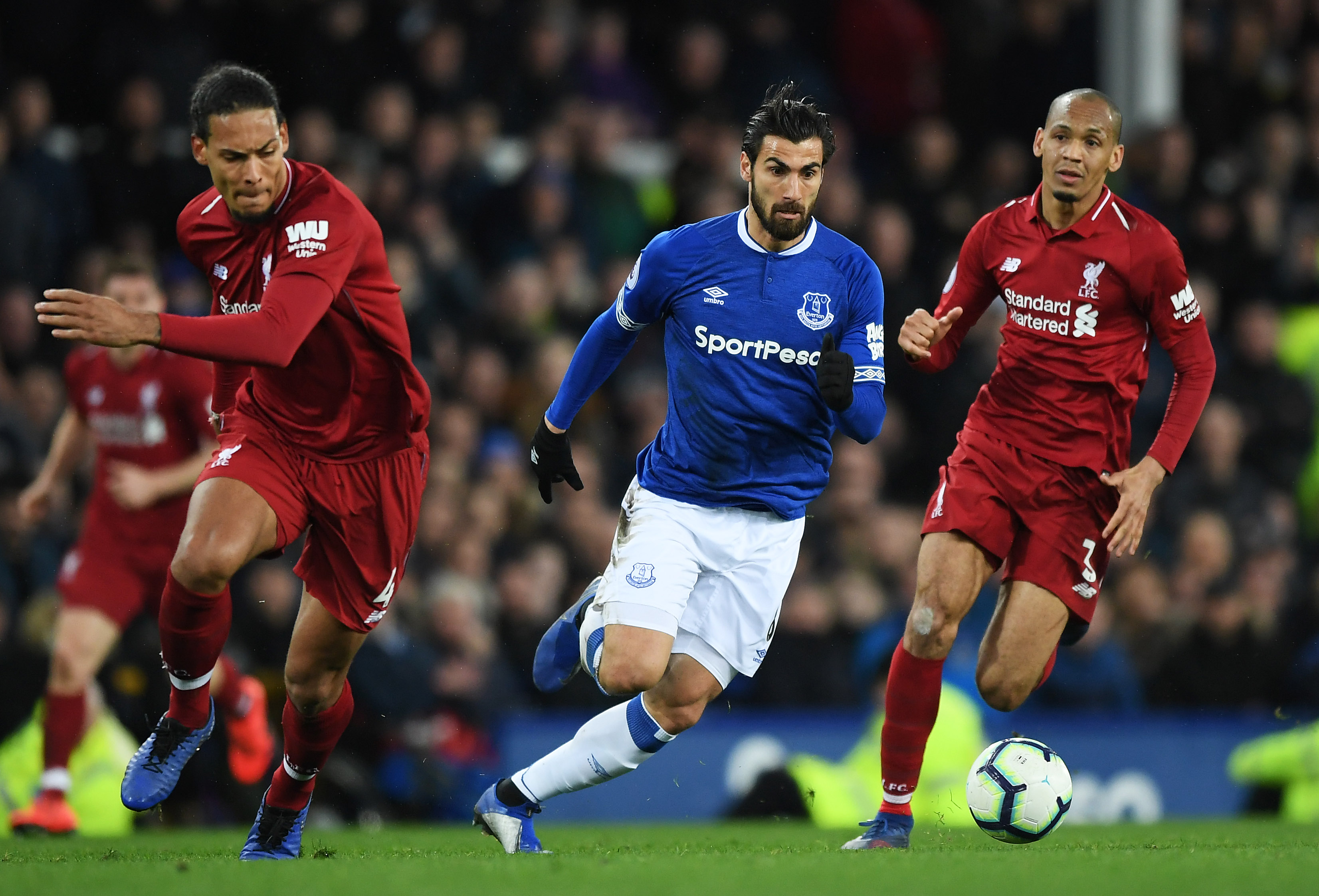 Was the Merseyside derby at Goodison Park crucial to dent Liverpool's title hopes? (Photo courtesy: AFP/Getty)