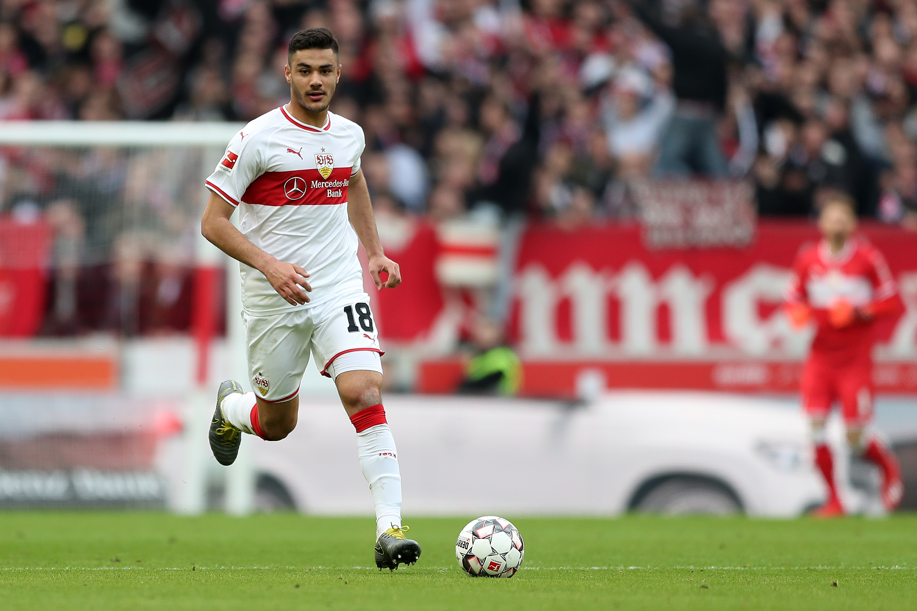 STUTTGART, GERMANY - MARCH 03: Ozan Kabak of VfB Stuttgart in action during the Bundesliga match between VfB Stuttgart and Hannover 96 at Mercedes-Benz Arena on March 3, 2019 in Stuttgart, Germany. (Photo by Christian Kaspar-Bartke/Bongarts/Getty Images)