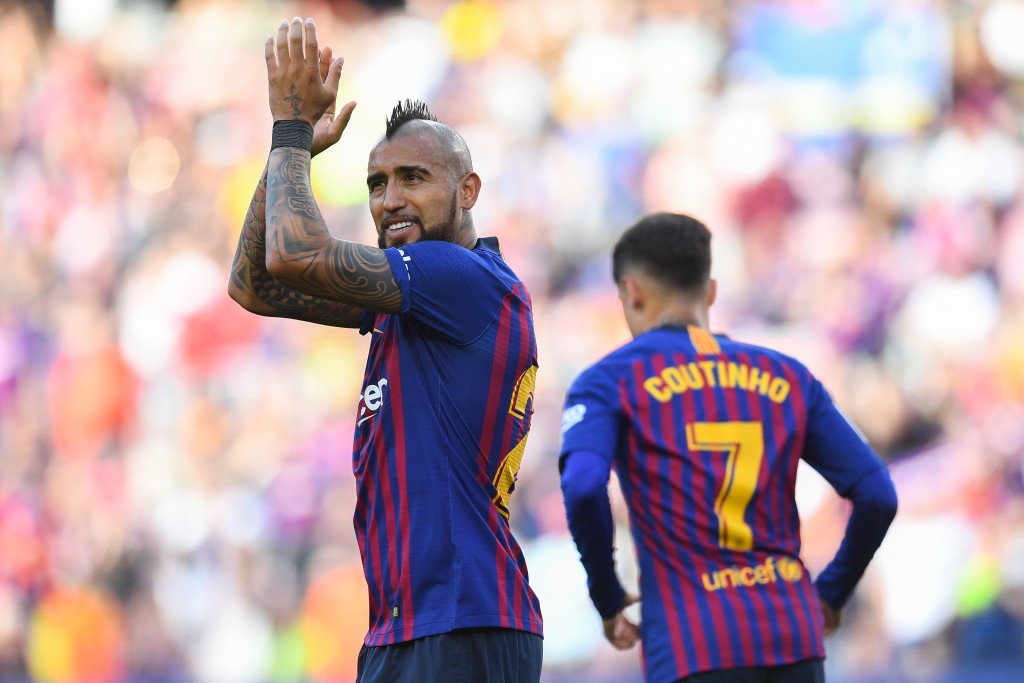 Vidal to bid adieu to Barcelona? (Photo by Alex Caparros/Getty Images)