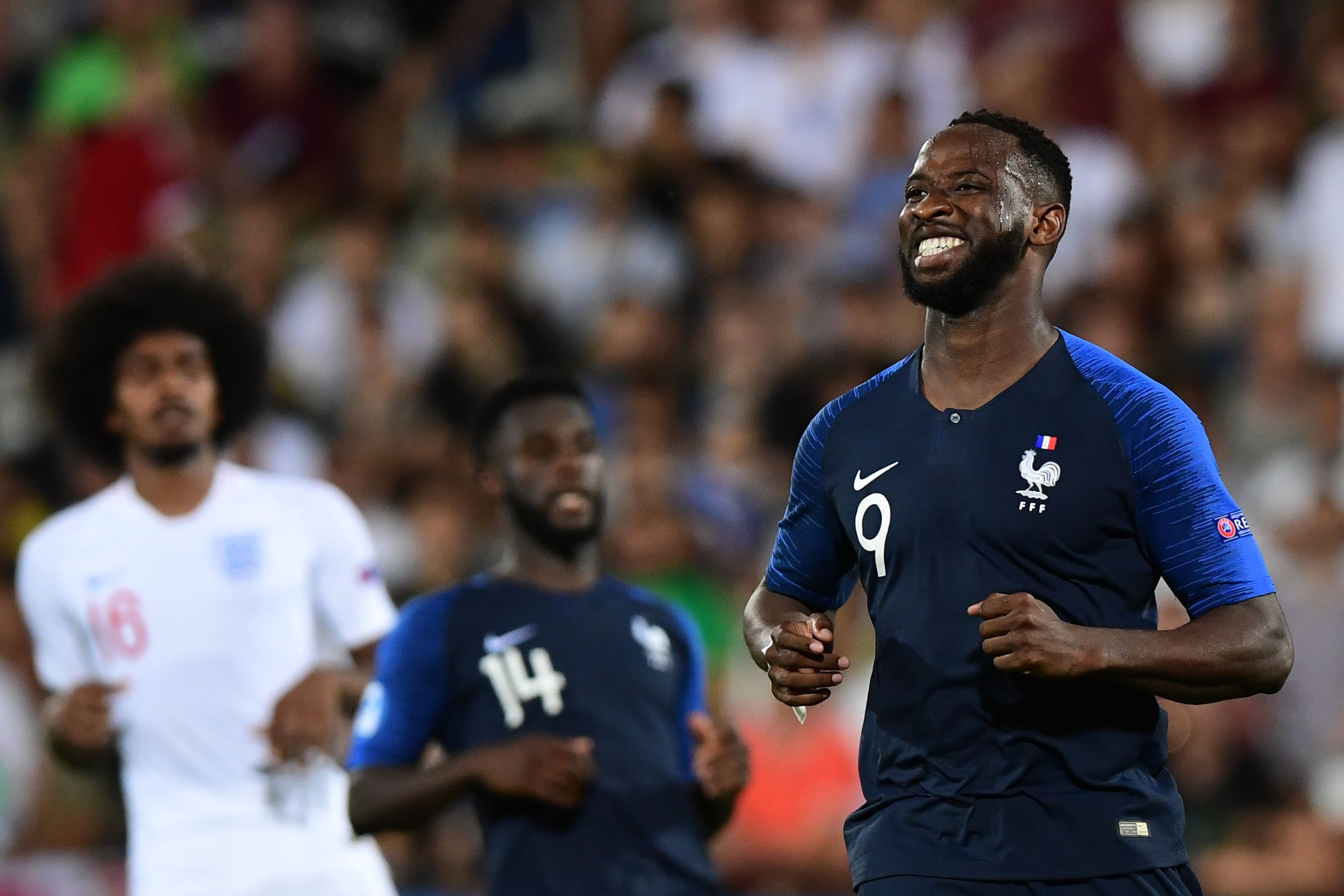 Does a move to Manchester United beckon Moussa Dembele? (Photo by Miguel Medina/AFP/Getty Images)