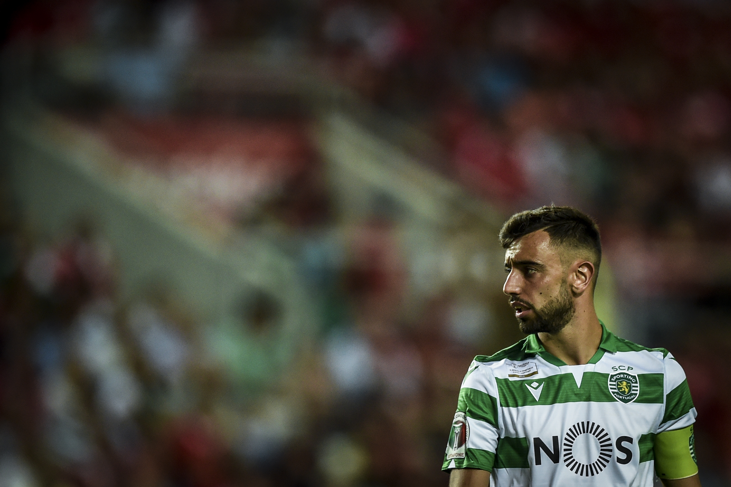 Sporting's Portuguese midfielder Bruno Fernandes looks on during the Portugal's Candido de Oliveira Super Cup final football match between SL Benfica and Sporting CP at the Algarve stadium in Faro on August 4, 2019. (Photo by PATRICIA DE MELO MOREIRA / AFP) (Photo credit should read PATRICIA DE MELO MOREIRA/AFP/Getty Images)