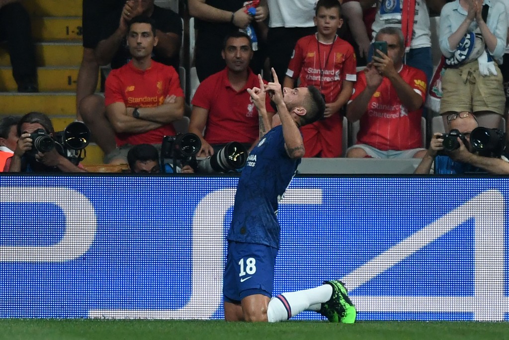 Giroud opened the scoring for Chelsea (Photo by OZAN KOSE/AFP/Getty Images)