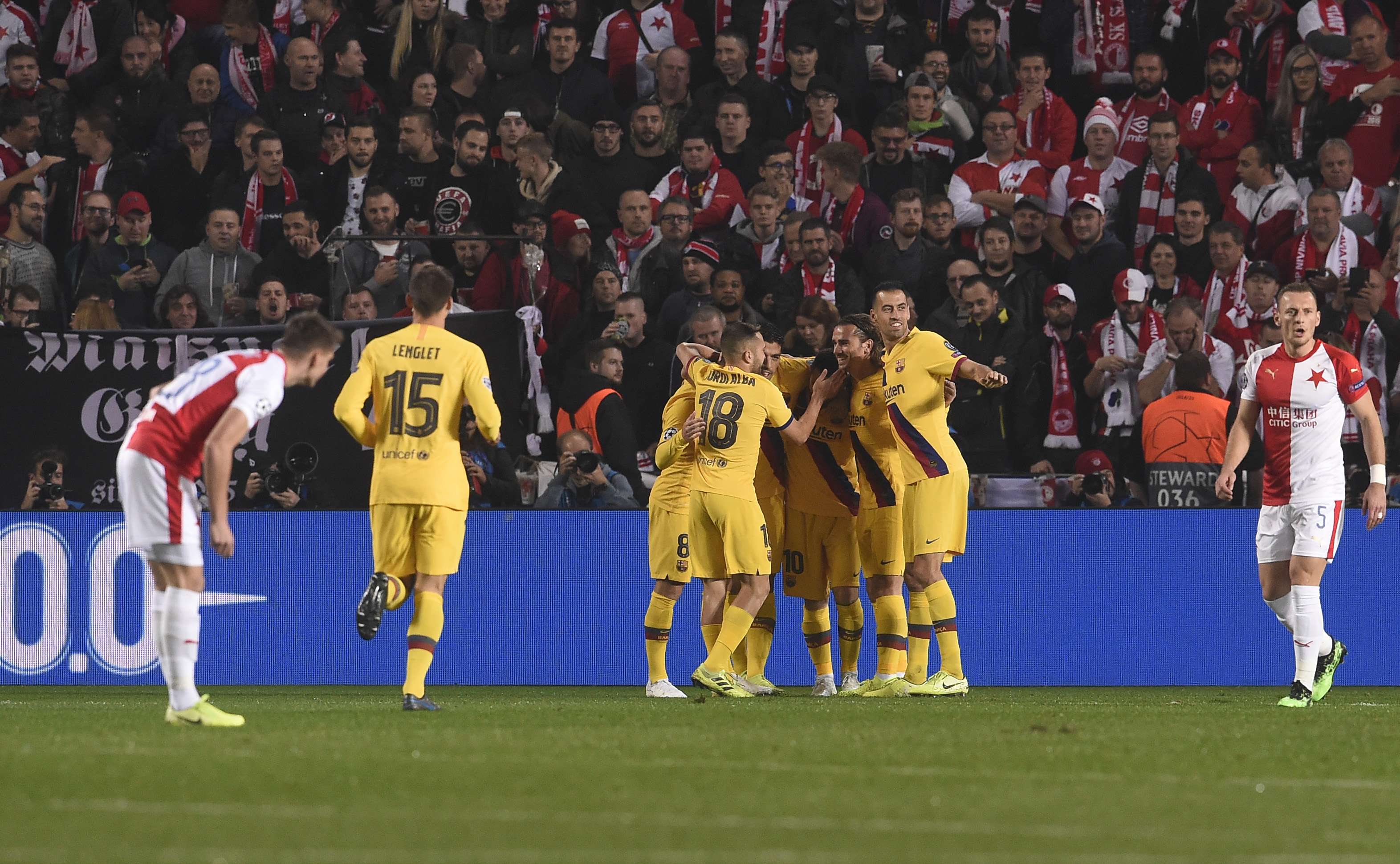 Barcelona's players celebrate after scoring the 0-1 during the UEFA Champions League football match between SK Slavia Prague and FC Barcelona at Sinobo Stadium in Prague, Czech Republic on October 23, 2019. (Photo by Michal CIZEK / AFP) (Photo by MICHAL CIZEK/AFP via Getty Images)