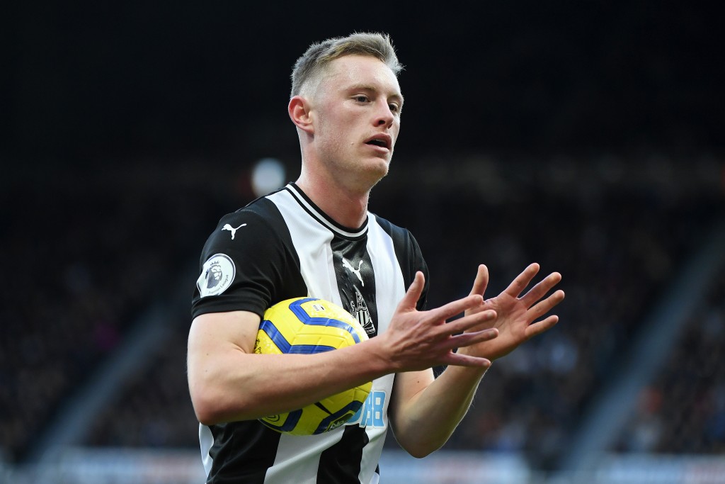 Merseyside giants Everton remain keen on Newcastle United midfielder Sean Longstaff as we head into the January transfer window.