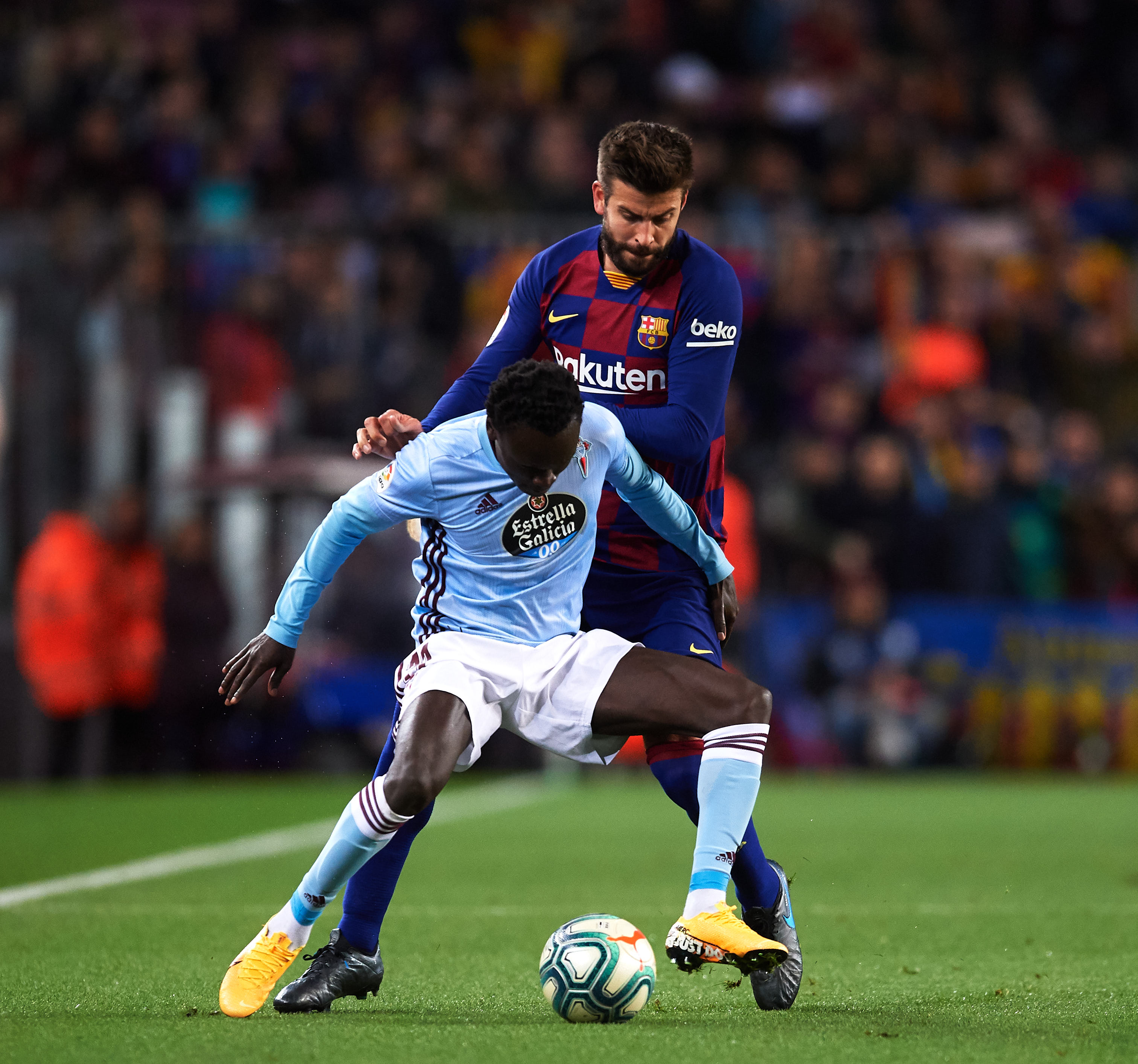 A solid display by Pique (Photo by Alex Caparros/Getty Images)
