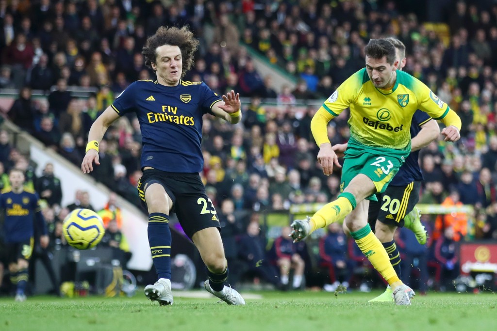 David Luiz struggled in defence. (Photo by Julian Finney/Getty Images)