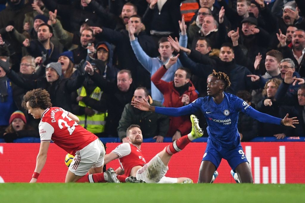 Luiz and Mustafi were shambolic (Photo by BEN STANSALL/AFP via Getty Images)