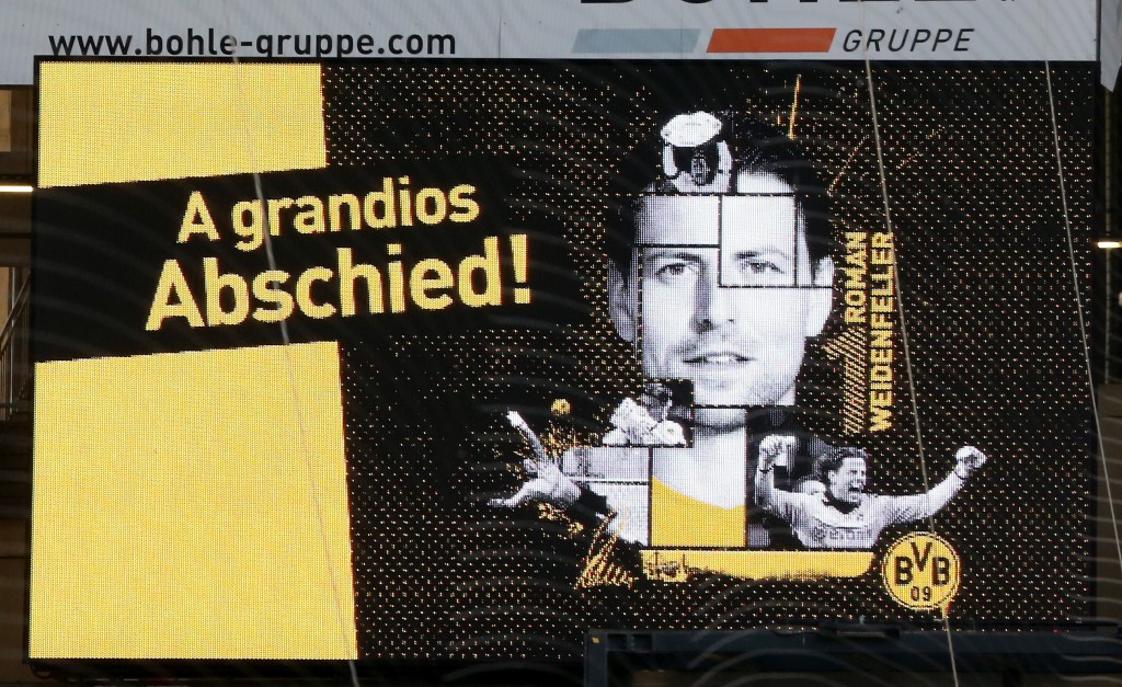 DORTMUND, GERMANY - SEPTEMBER 07: Te video screen announces the Roman Weidenfeller Farewell Match between Borussia Dortmund Allstars and Roman and Friends at Signal Iduna Park on September 7, 2018 in Dortmund, Germany. (Photo by Christof Koepsel/Bongarts/Getty Images)