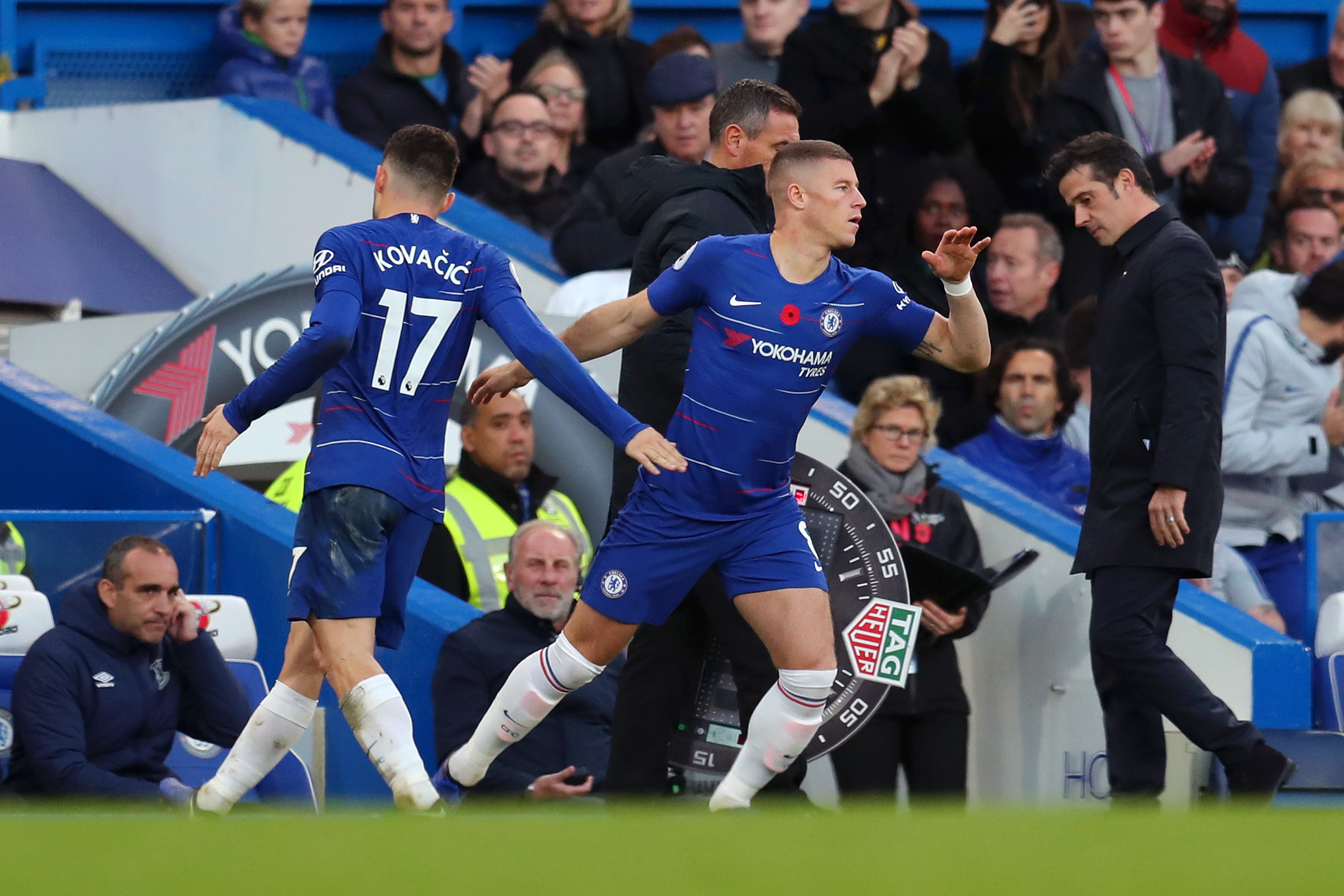 LONDON, ENGLAND - NOVEMBER 11: Mateo Kovacic of Chelsea is substituted for Ross Barkley of Chelsea during the Premier League match between Chelsea FC and Everton FC at Stamford Bridge on November 11, 2018 in London, United Kingdom. (Photo by Catherine Ivill/Getty Images)