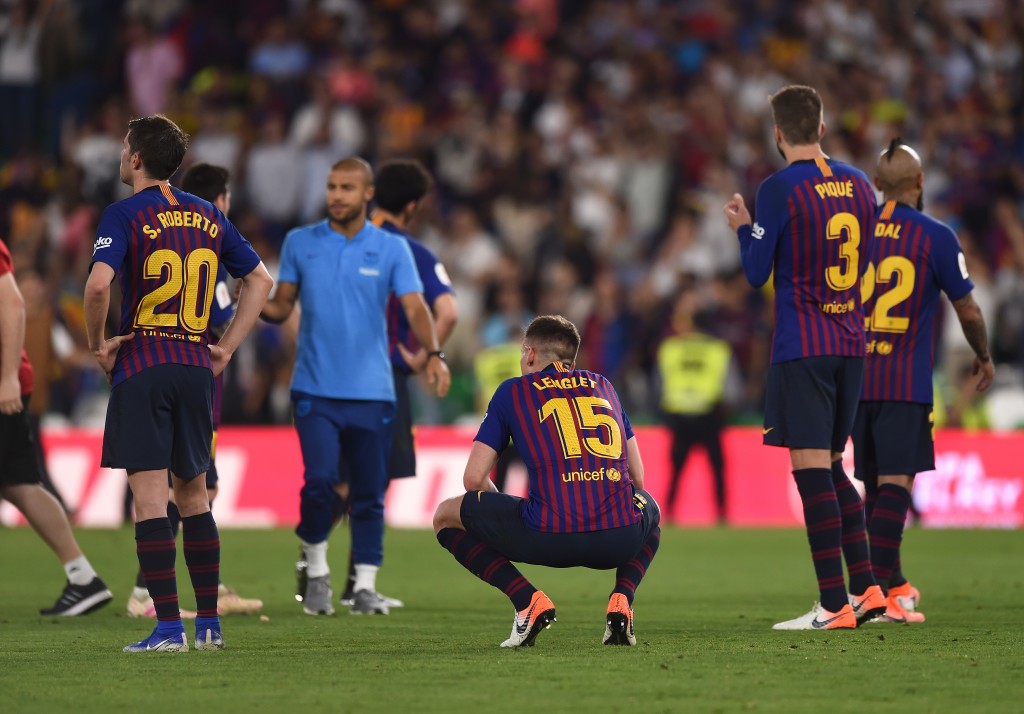 An astonishing collapse. (Photo by Denis Doyle/Getty Images)